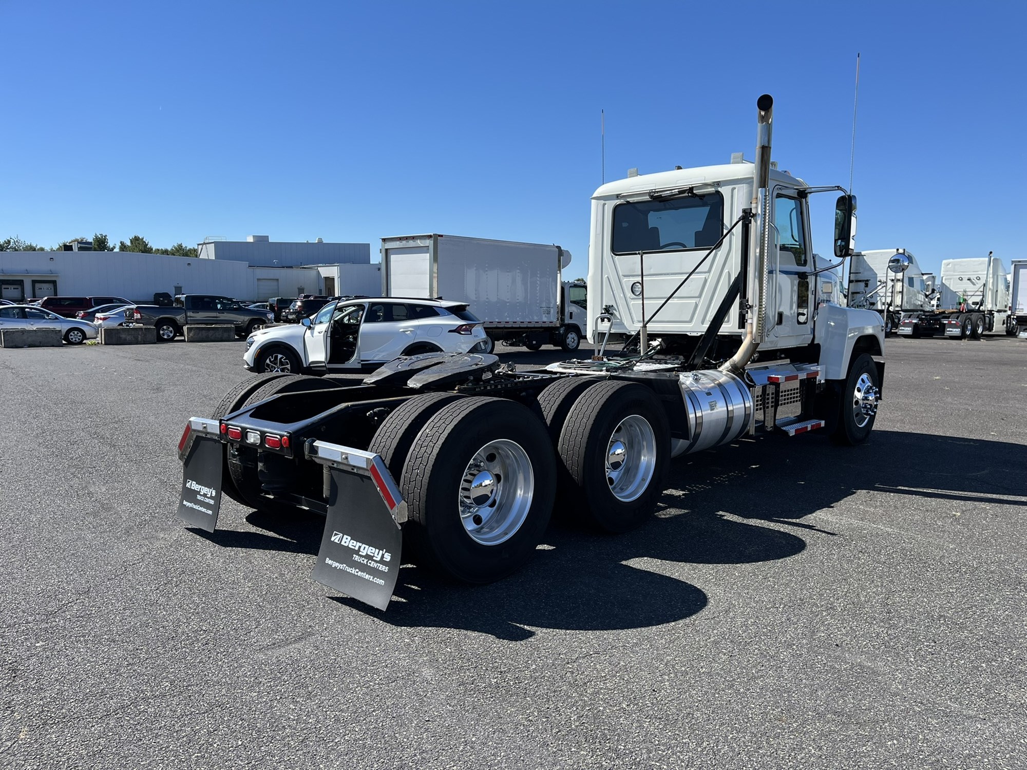 2020 MACK PI64T 2020 MACK PI64T - image 4 of 6