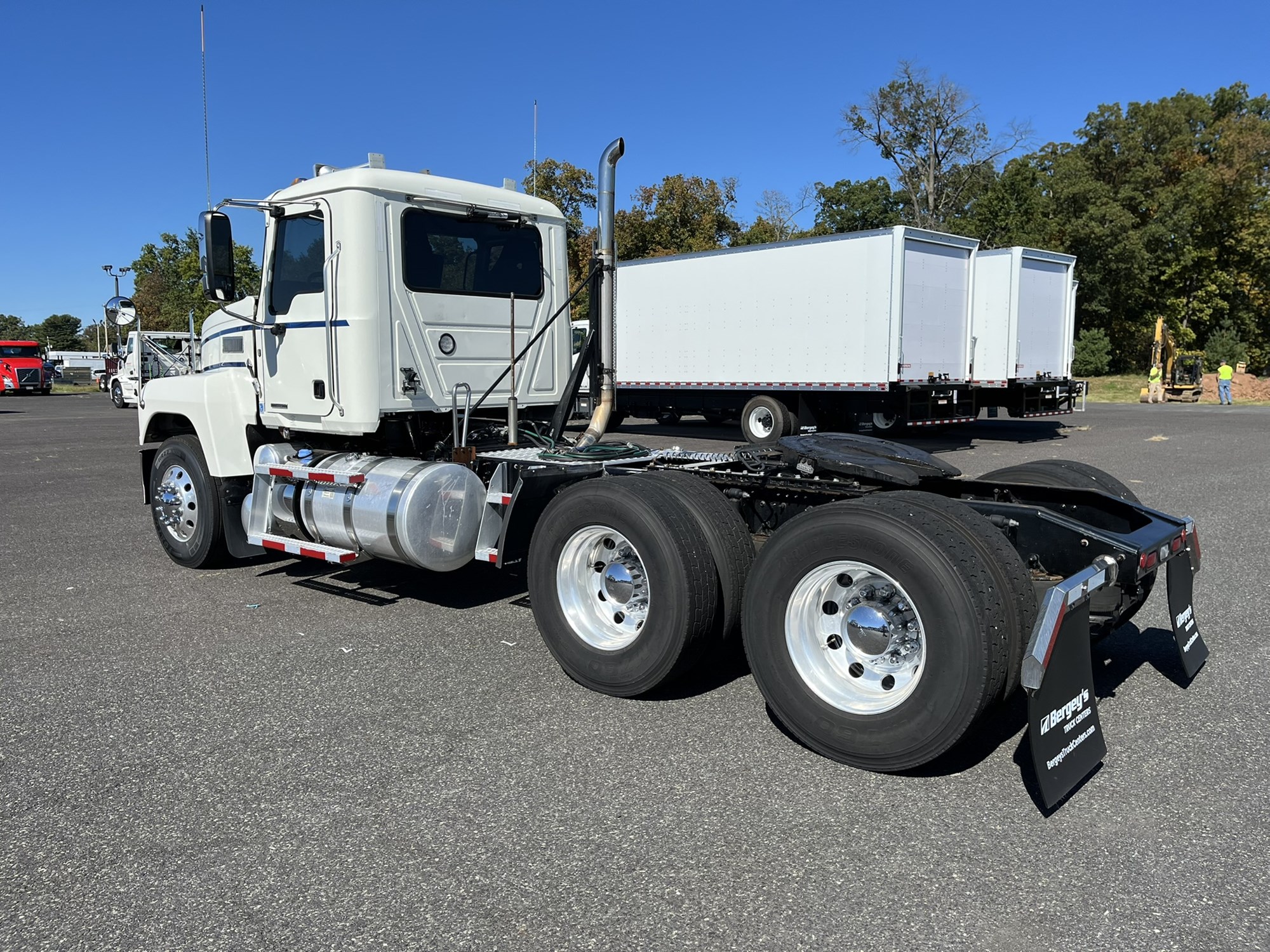 2020 MACK PI64T 2020 MACK PI64T - image 6 of 6