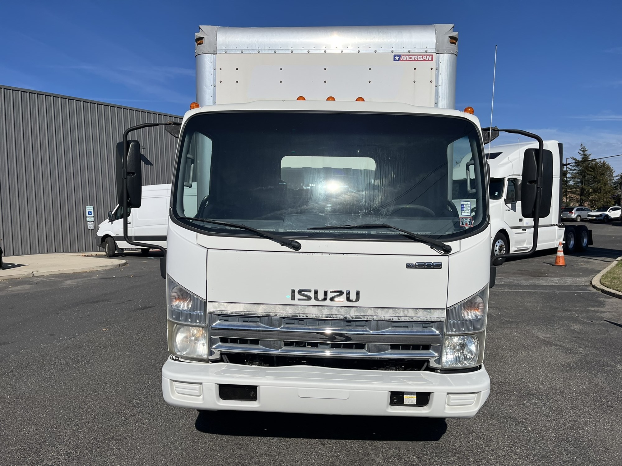 2012 ISUZU NPR HD 2012 ISUZU NPR HD - image 2 of 6