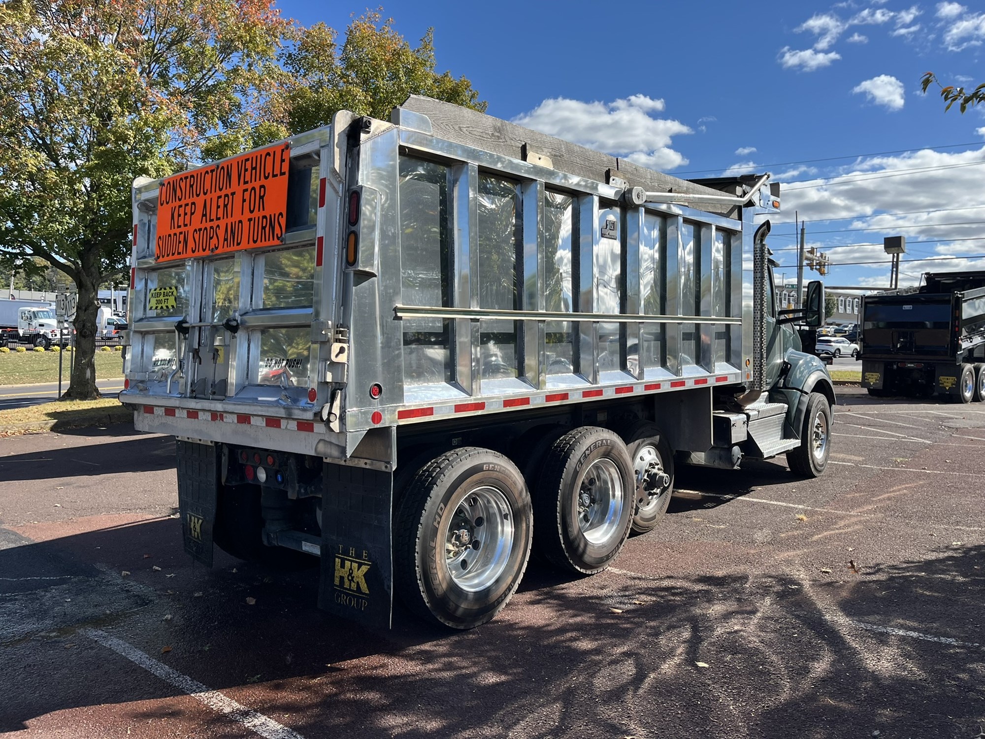 2019 Kenworth T880 2019 Kenworth T880 - image 4 of 6