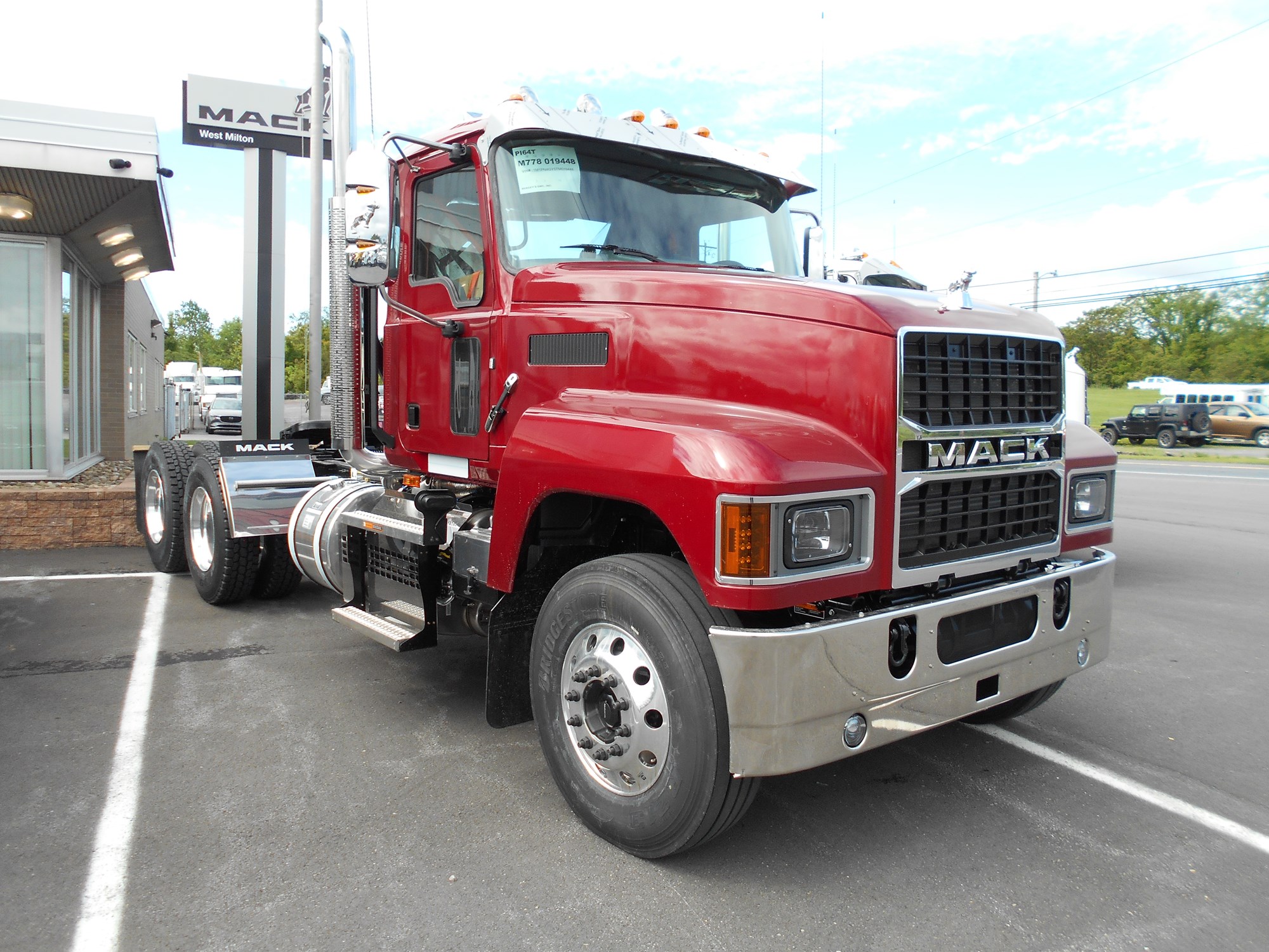 2026 MACK PI64T 2026 MACK PI64T - image 2 of 6