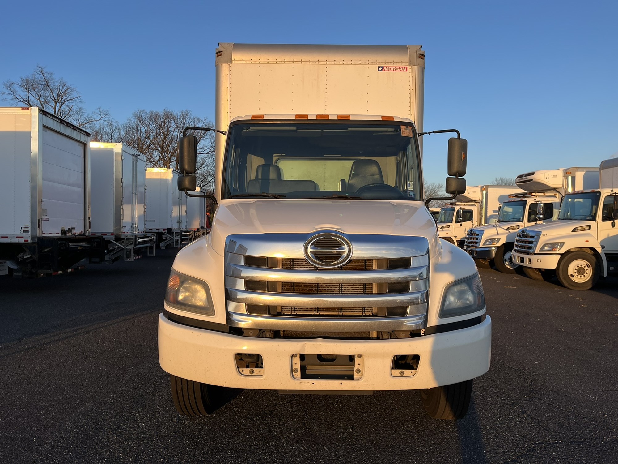 2020 HINO 338 - image 2 of 6