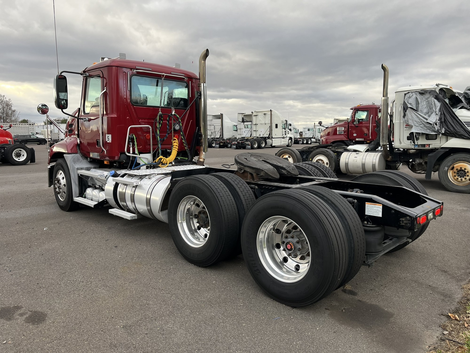 2018 MACK CXU612 - image 6 of 6
