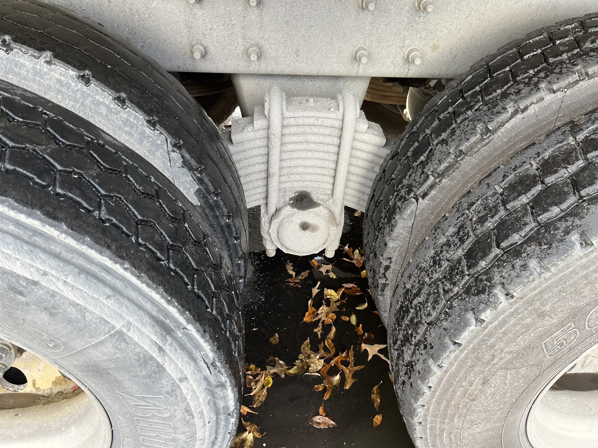 2021 MACK GRANITE - image 2 of 5