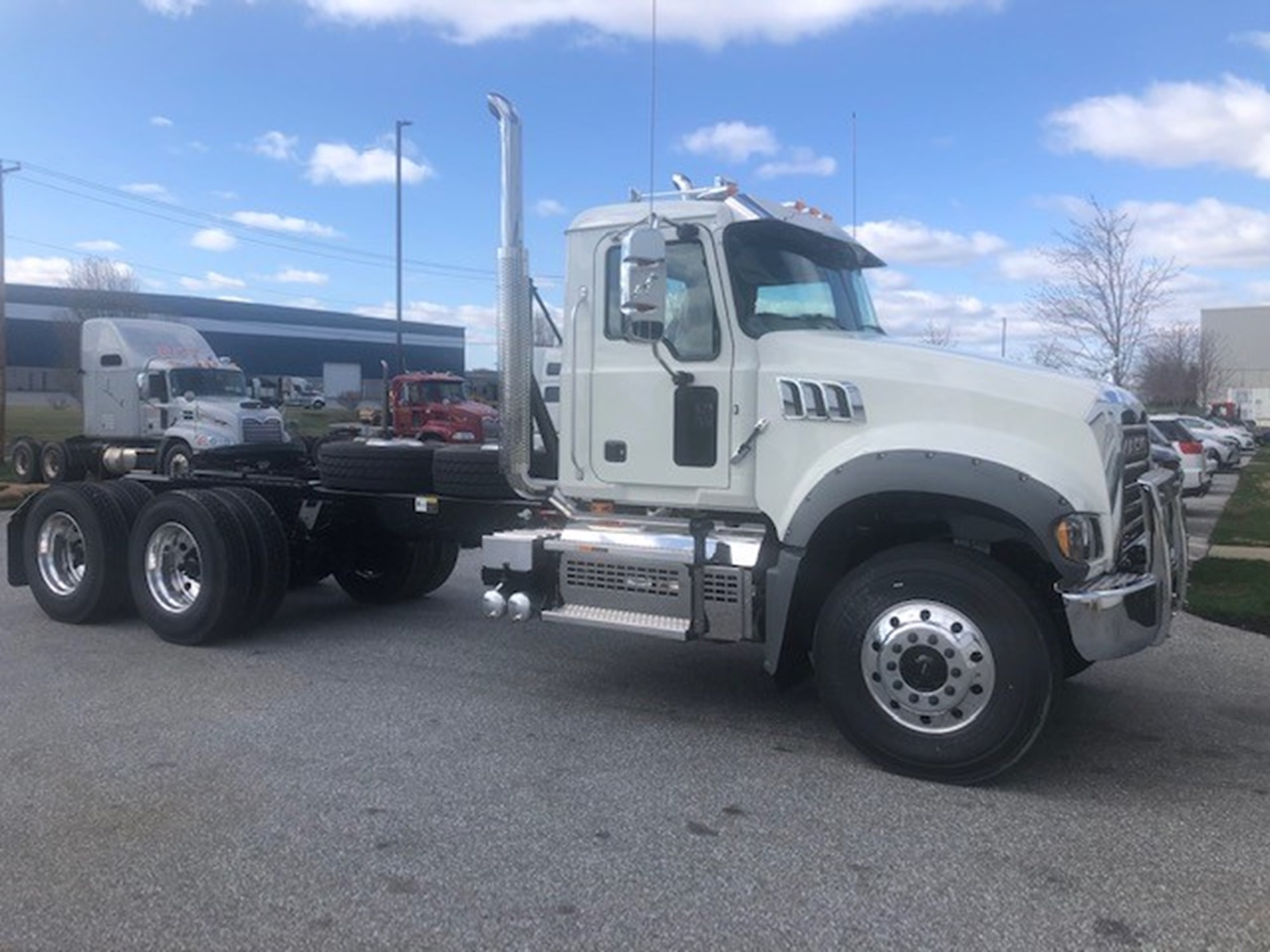 2026 MACK Granite 64FT 2026 MACK Granite 64FT - image 1 of 1