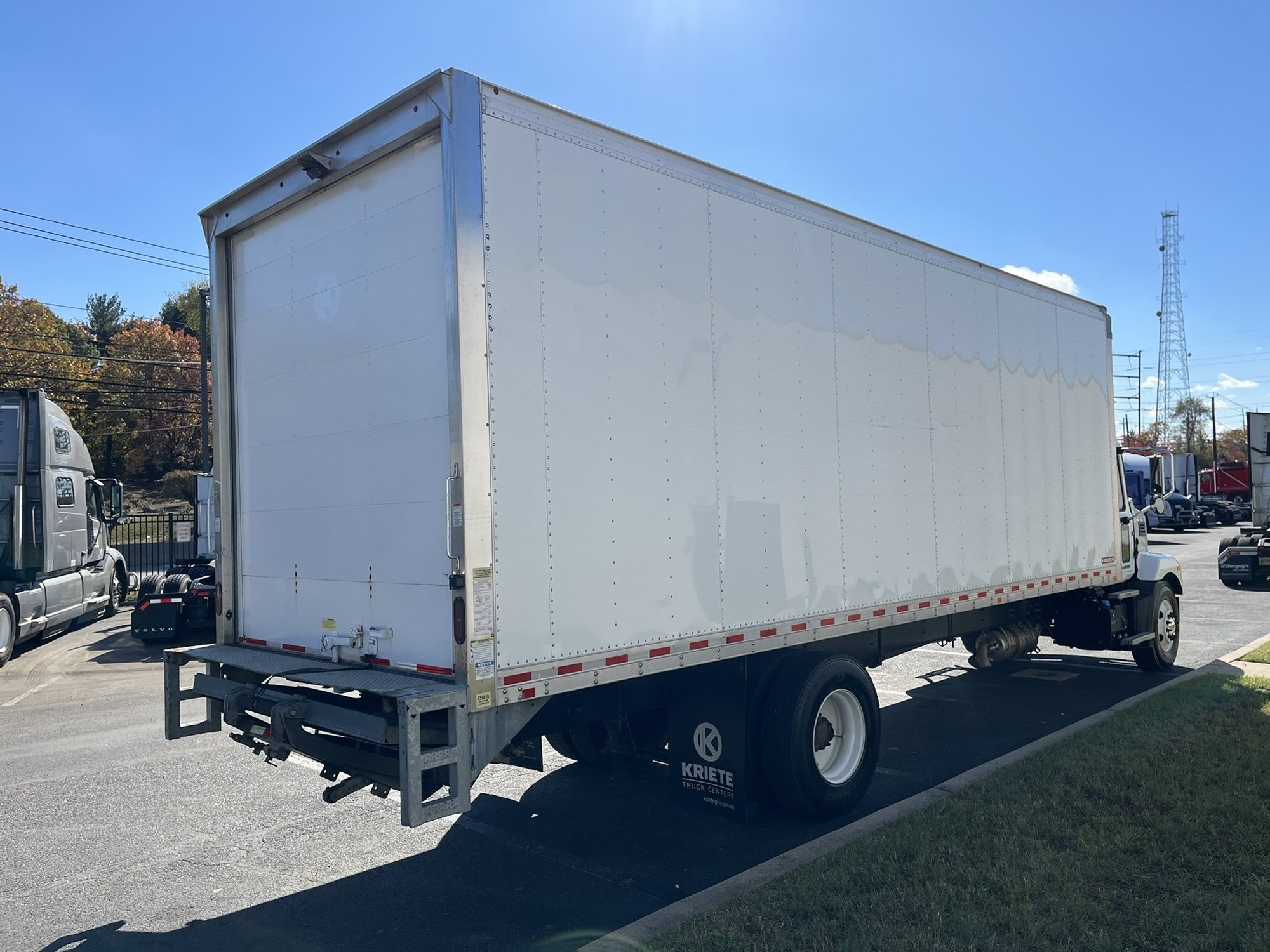 2021 MACK MD 2021 MACK MD - image 4 of 6