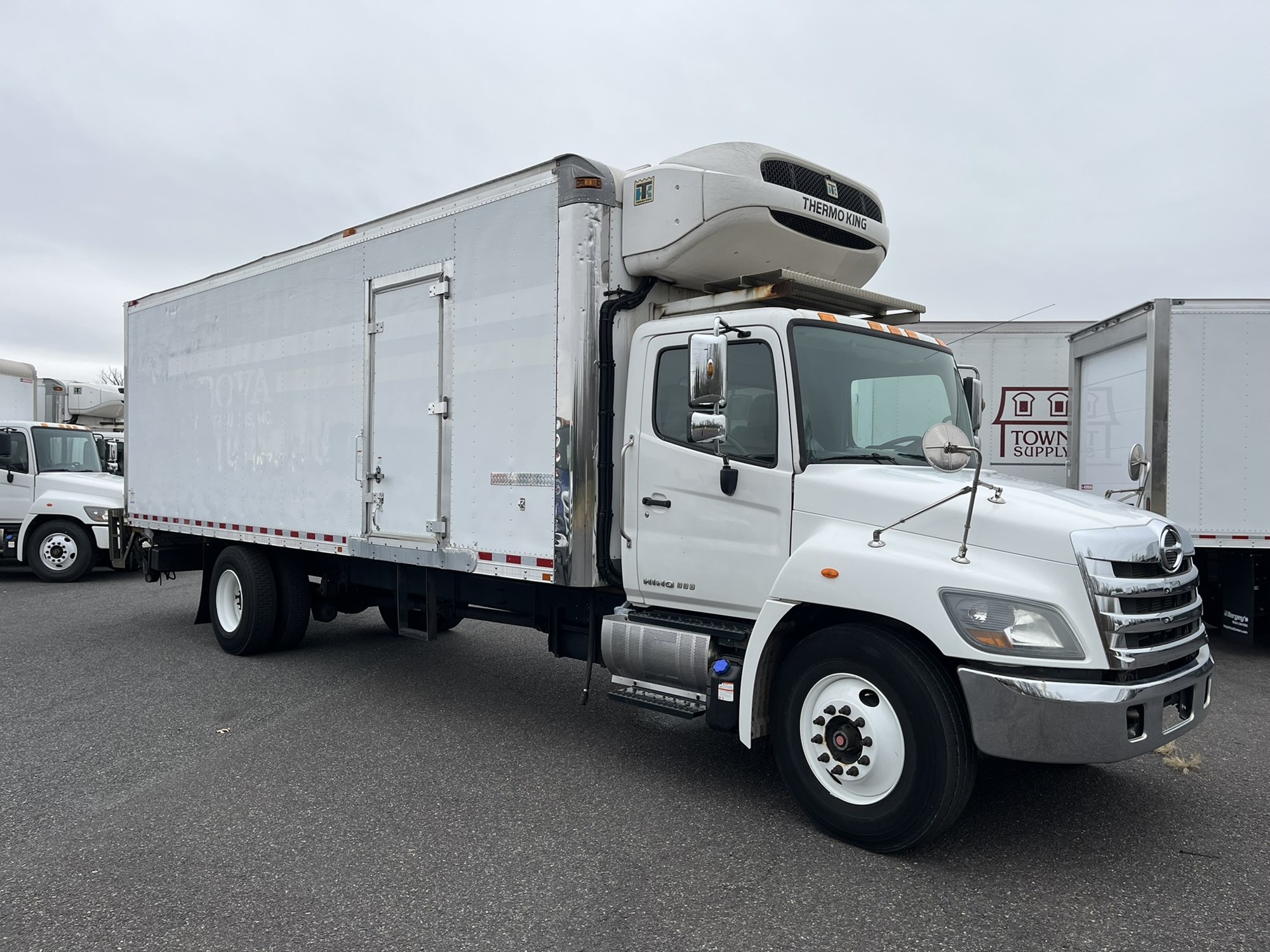 2020 Hino Conventional Ty - image 3 of 6