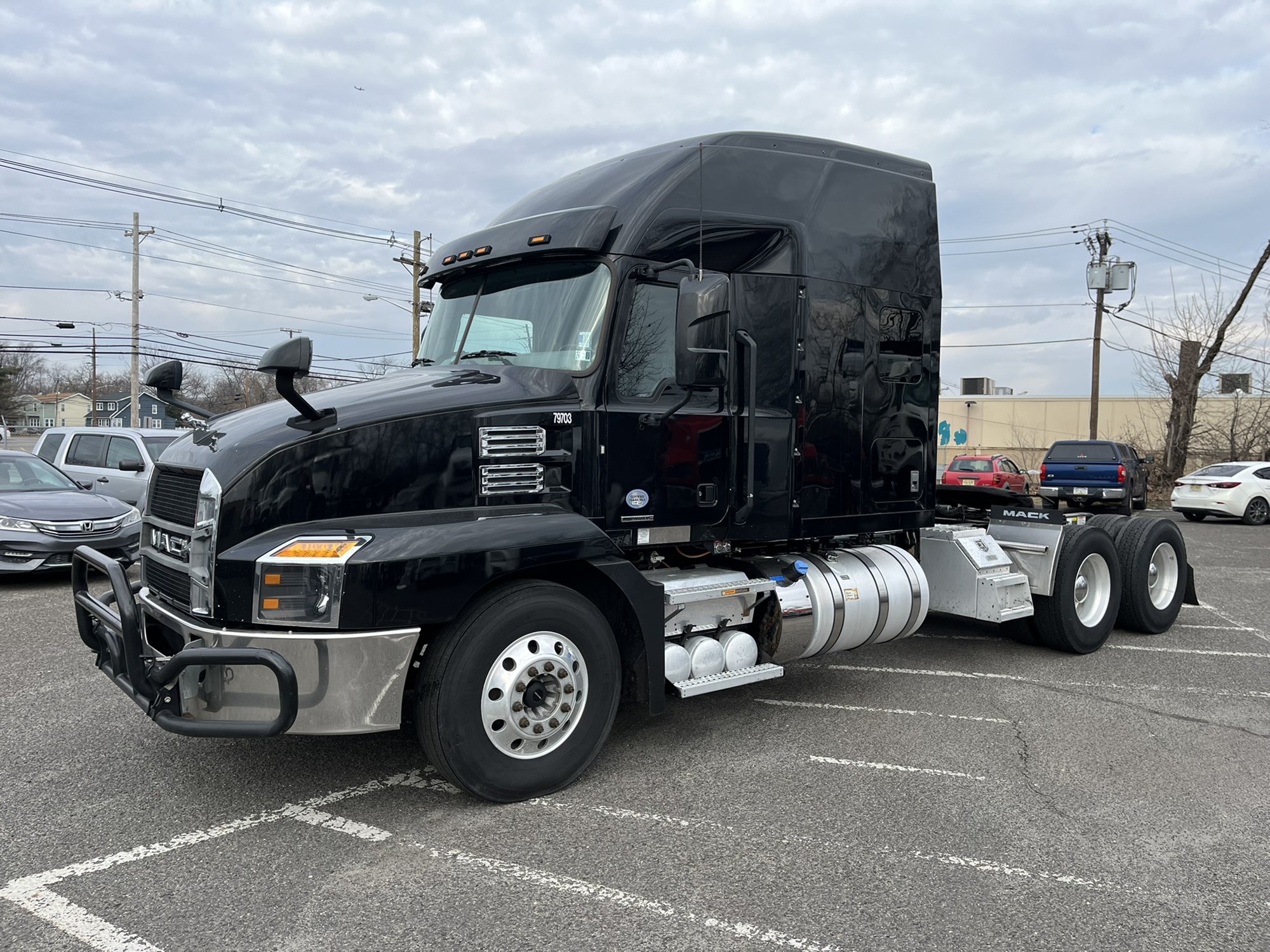 2019 MACK AN64T - image 1 of 6