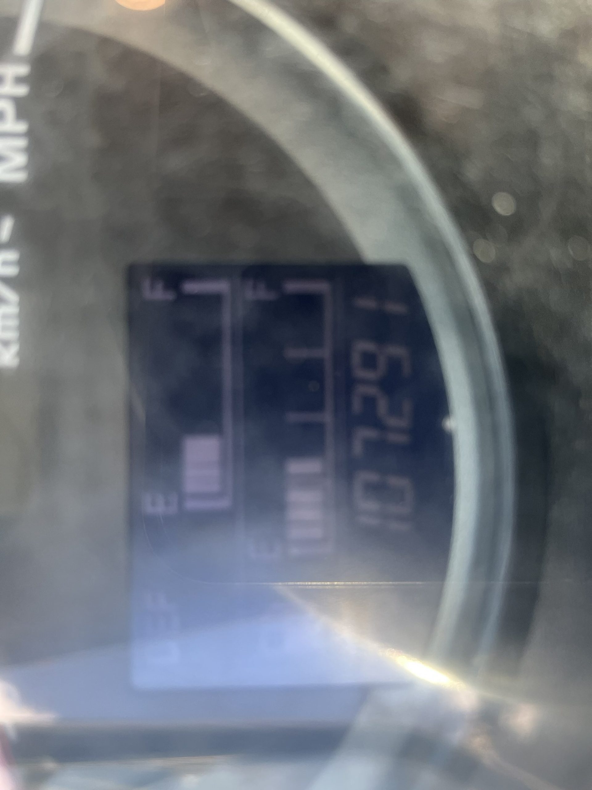 2019 HINO 268A - image 3 of 5