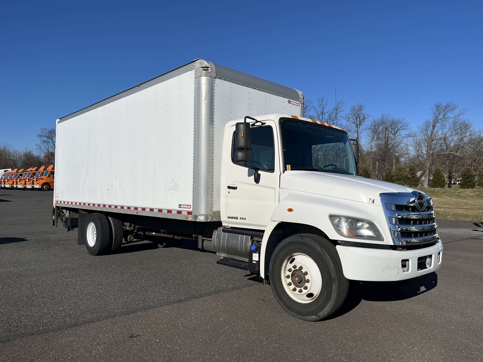 2015 HINO 338 - image 3 of 6