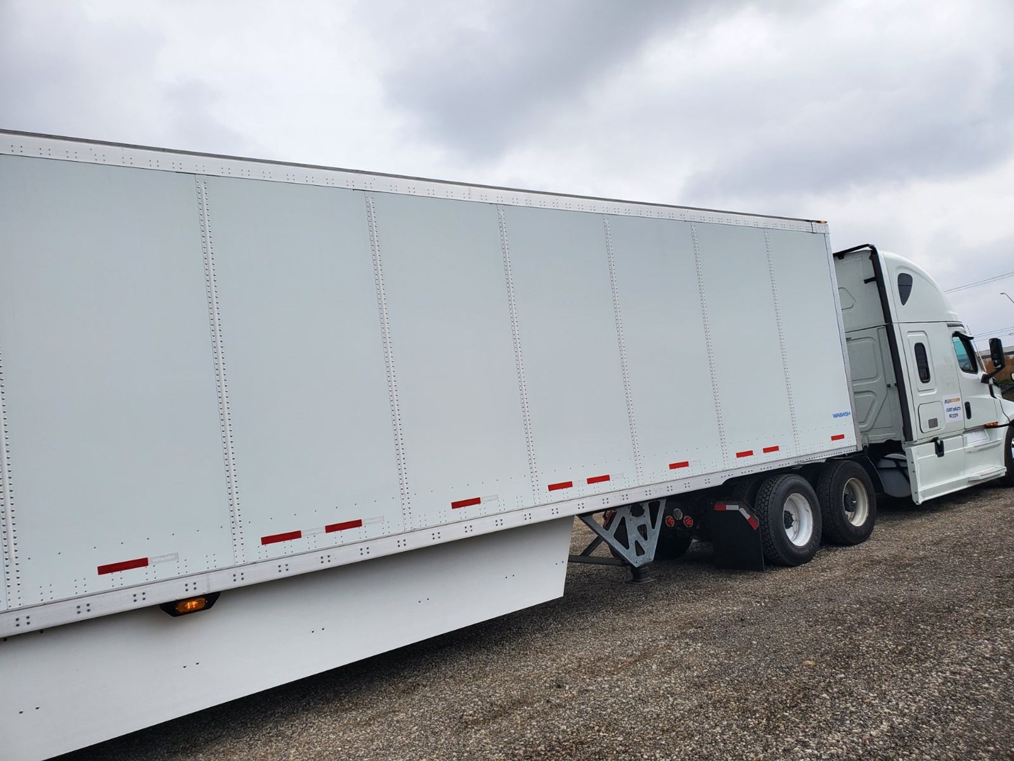 2026 WABASH DURAPLATE HD - image 2 of 6