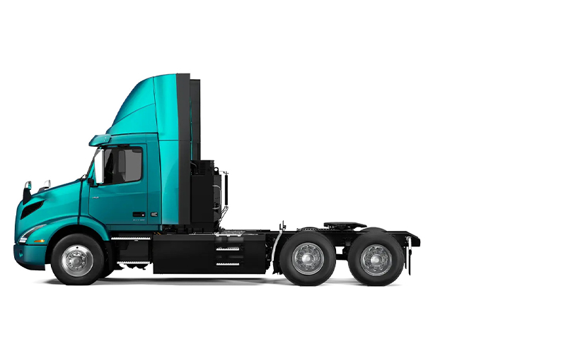Volvo Trucks 6x4 Tractor - image 1 of 4
