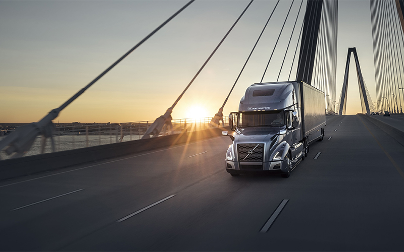 Volvo Trucks VNL 860 - image 5 of 5