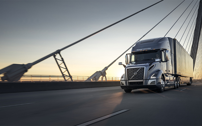 Volvo Trucks VNL 860 - image 2 of 5