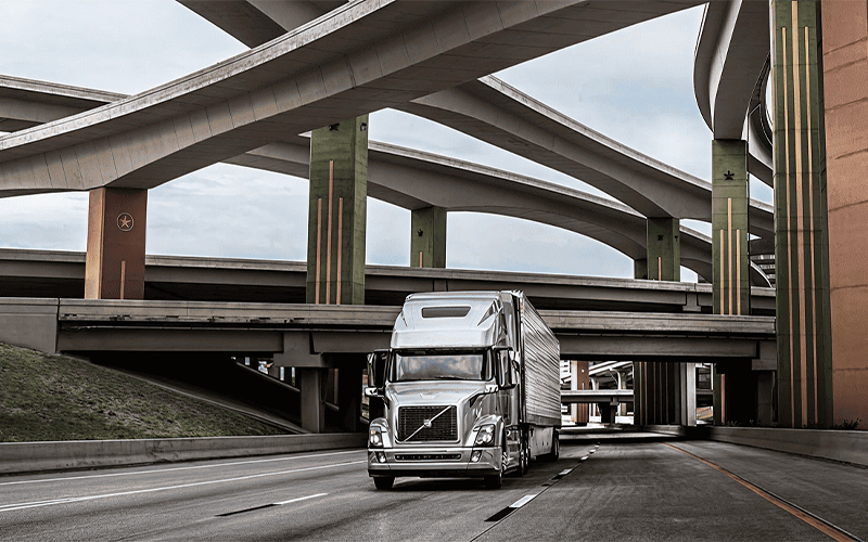 Volvo Trucks VNR 660 - image 2 of 4