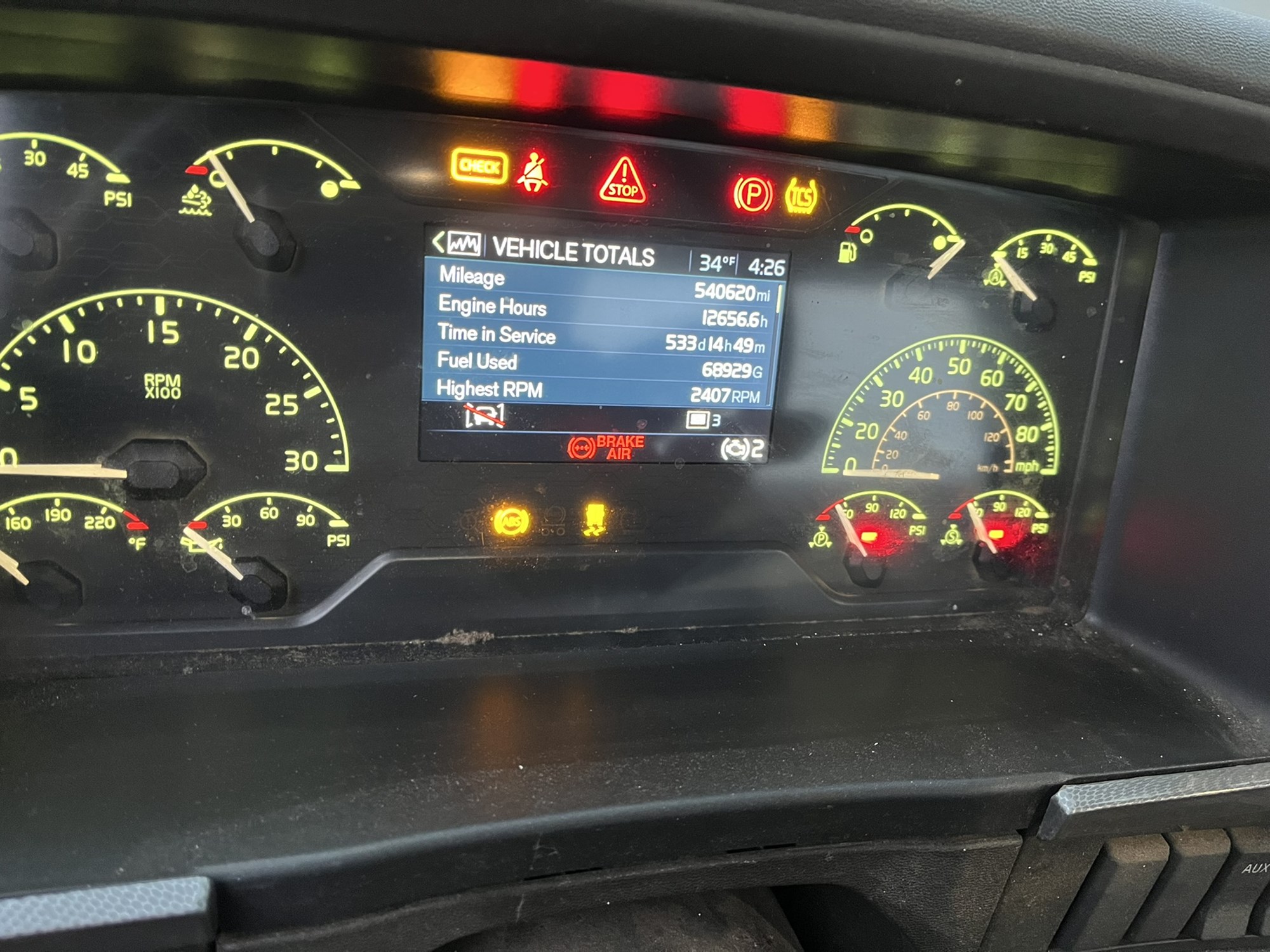 2019 VOLVO VNR64T300 2019 VOLVO VNR64T300 - image 5 of 6