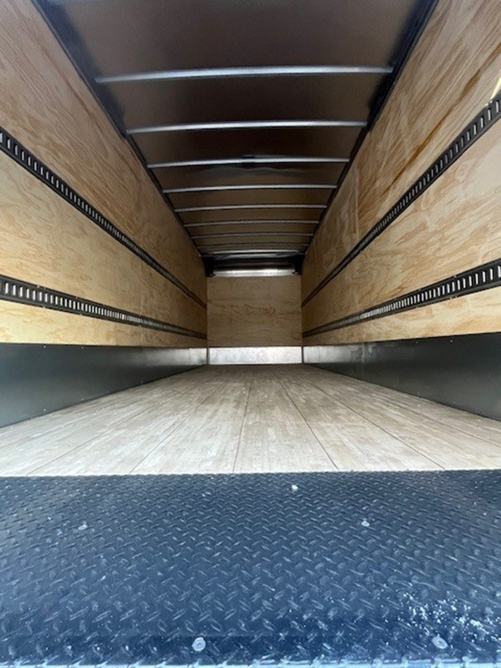 2025 MACK MD742 - image 3 of 5