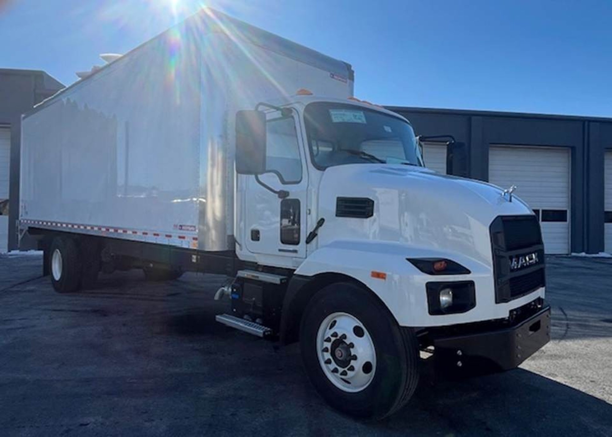 2025 MACK MD742 - image 1 of 5