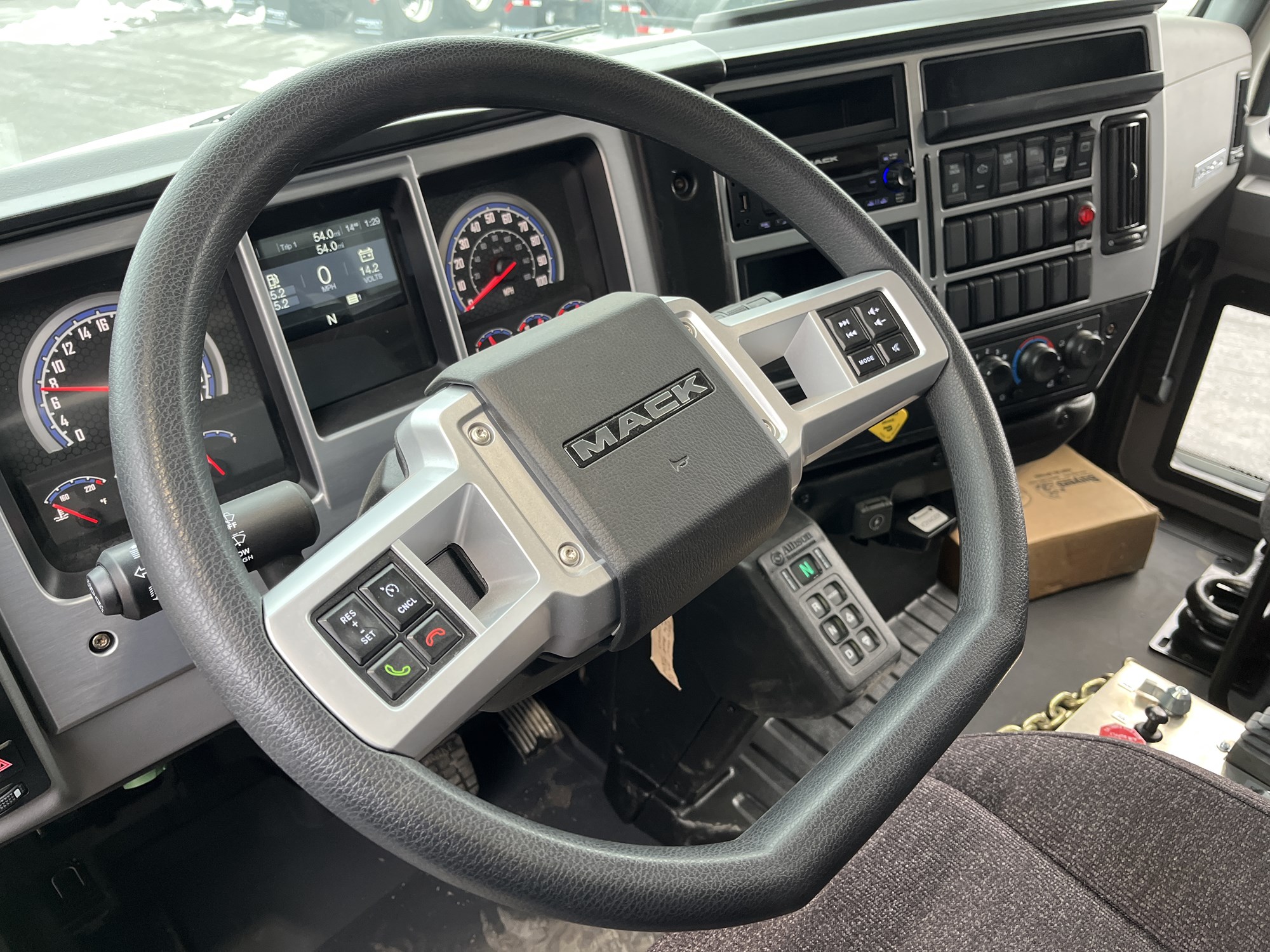 2026 MACK MD742 - image 5 of 6