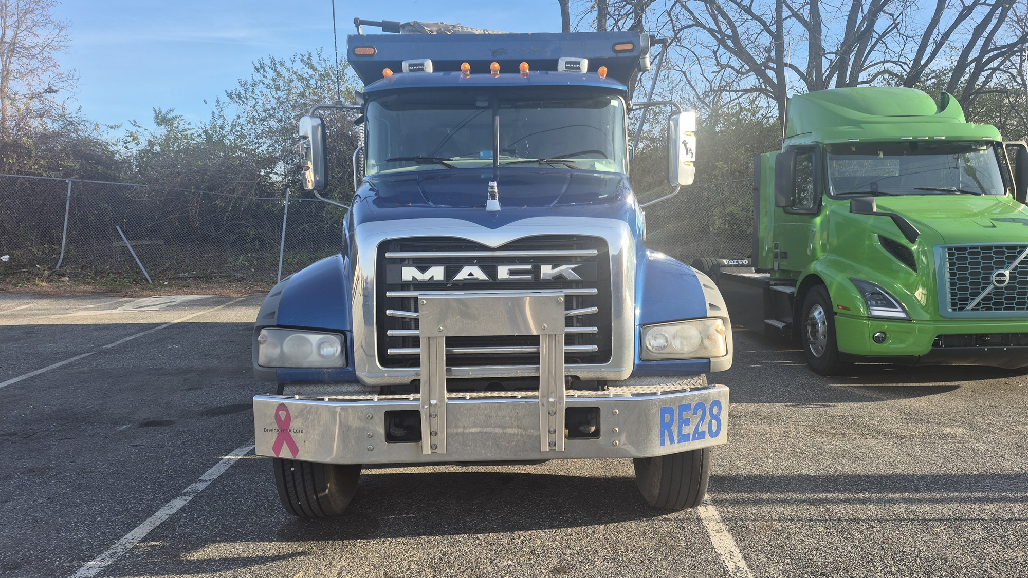 2021 MACK 64FR GR64F - image 2 of 6