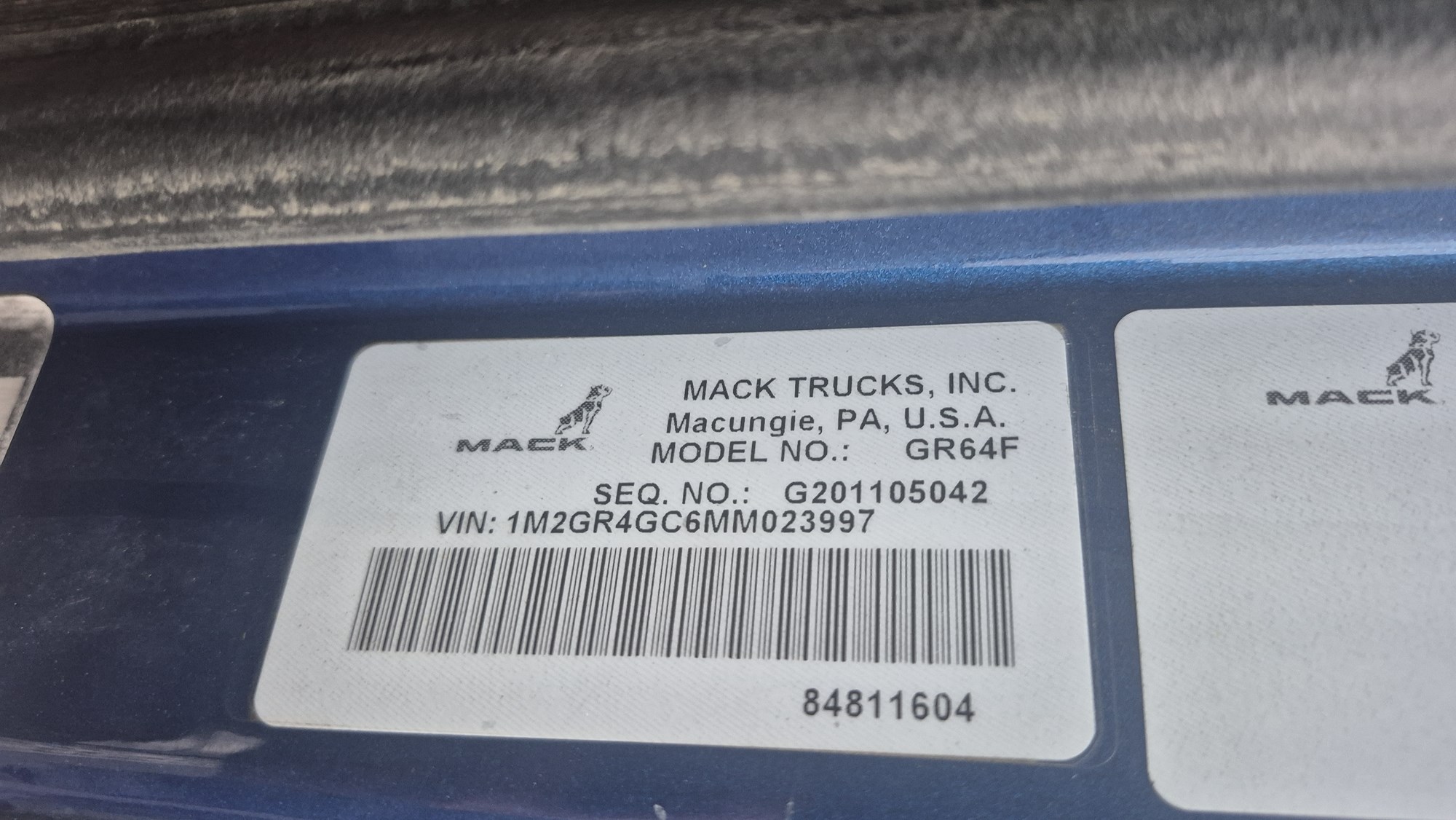 2021 MACK 64FR GR64F - image 5 of 6