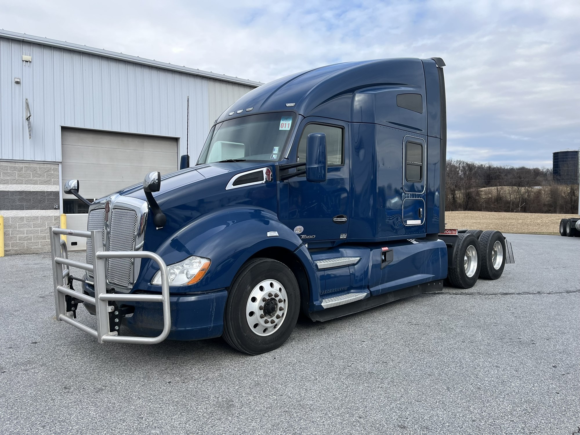 2018 KENWORTH T680 - image 1 of 6