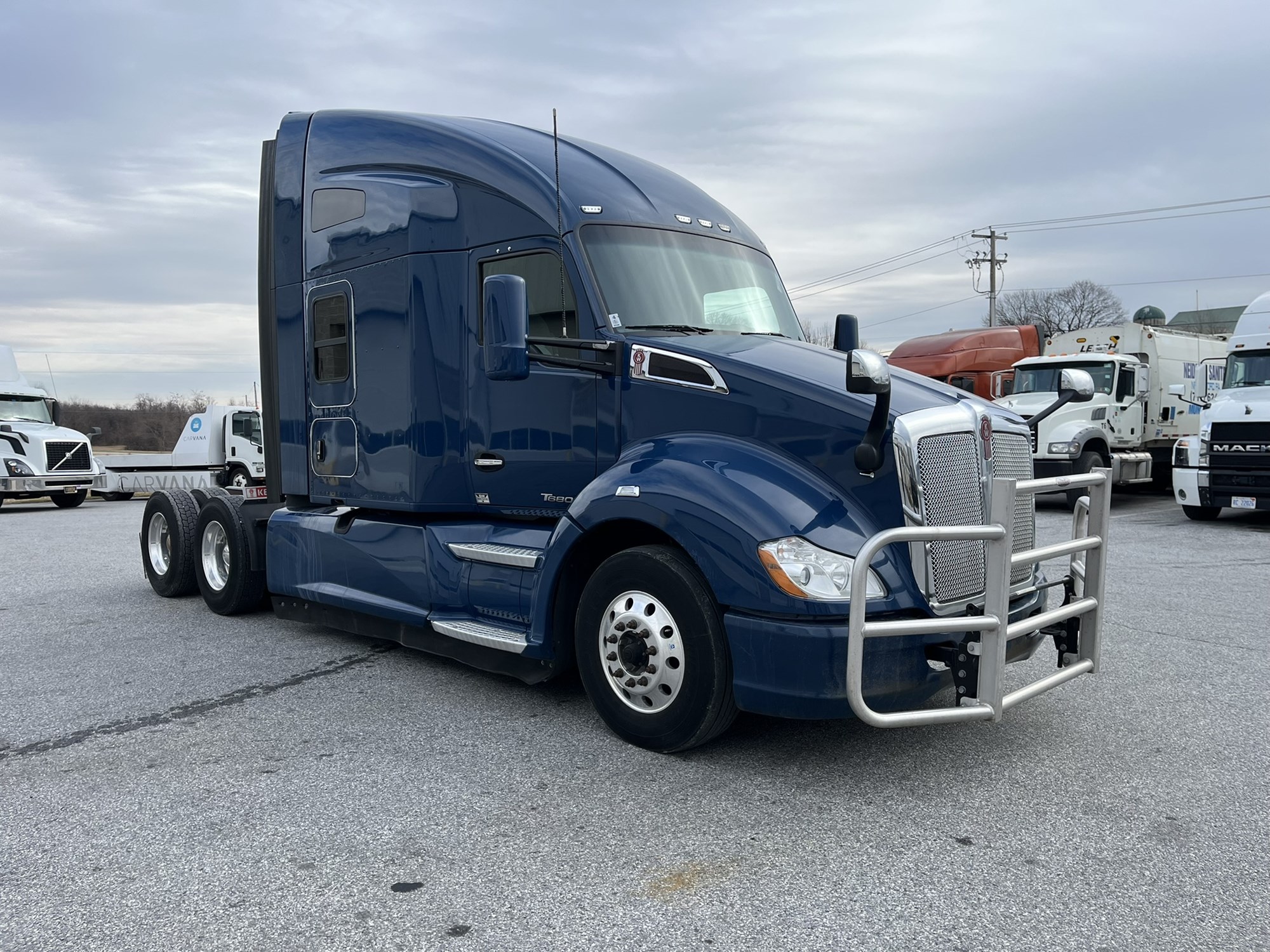 2018 KENWORTH T680 - image 3 of 6