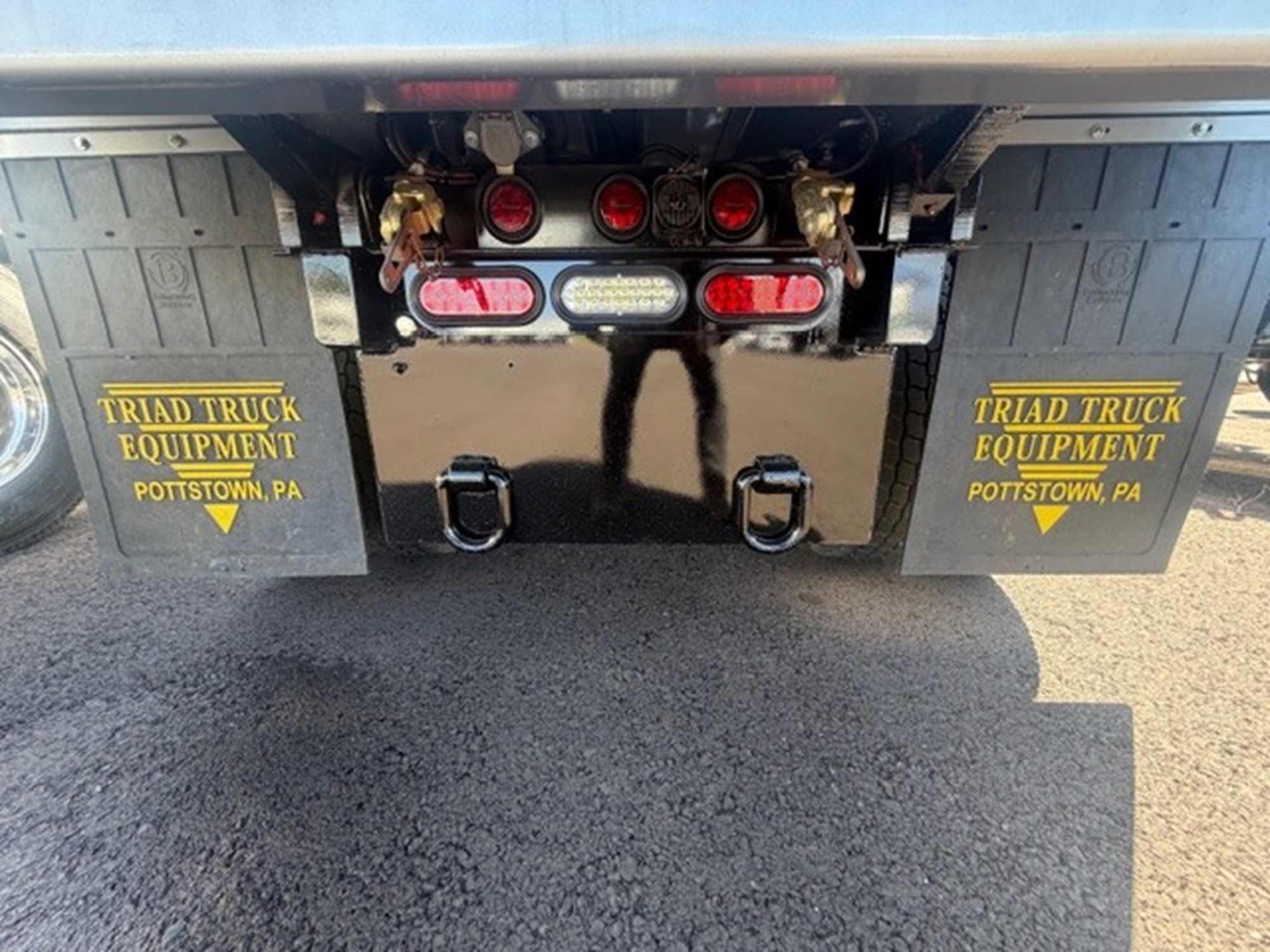 2026 MACK MD742 - image 4 of 5