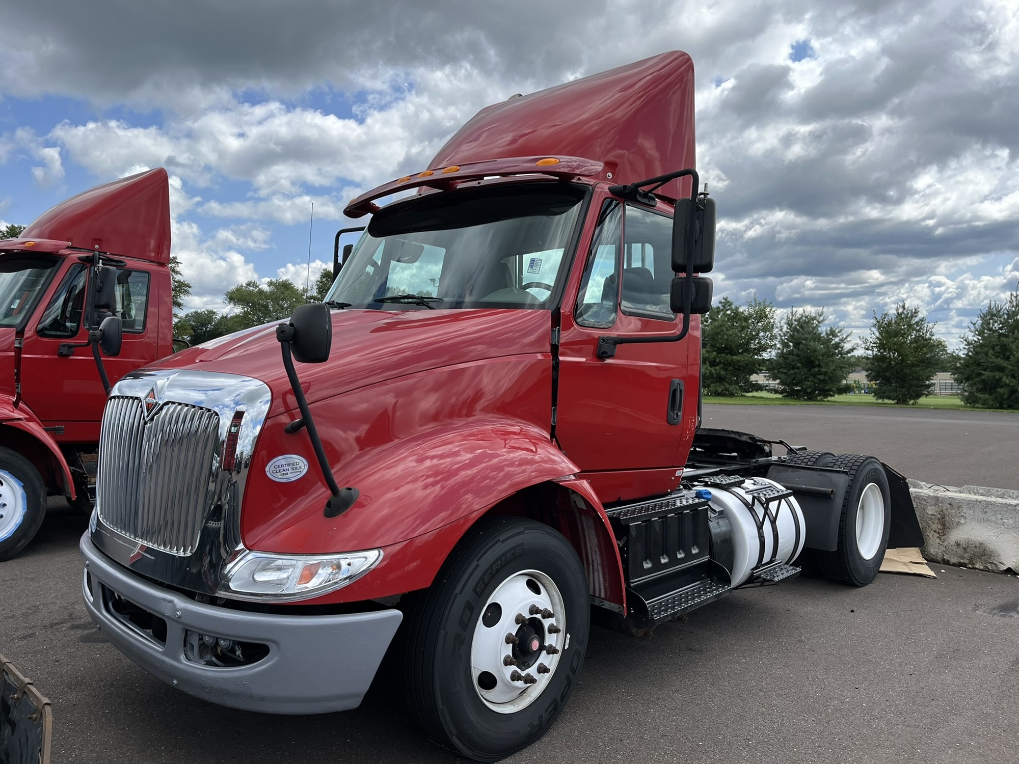 2017 International PROSTAR - image 1 of 6