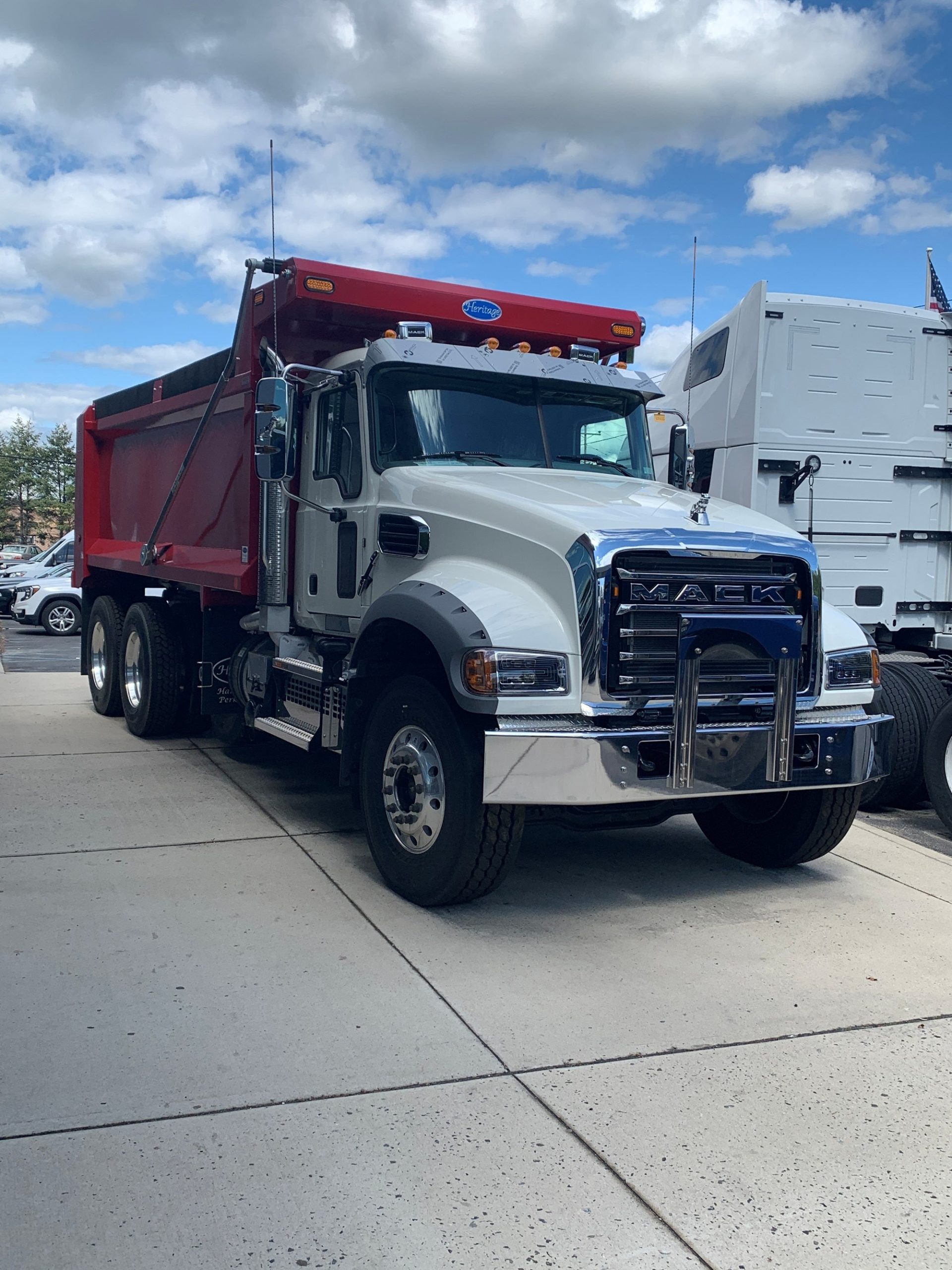 2026 MACK Granite 64FR - image 1 of 1