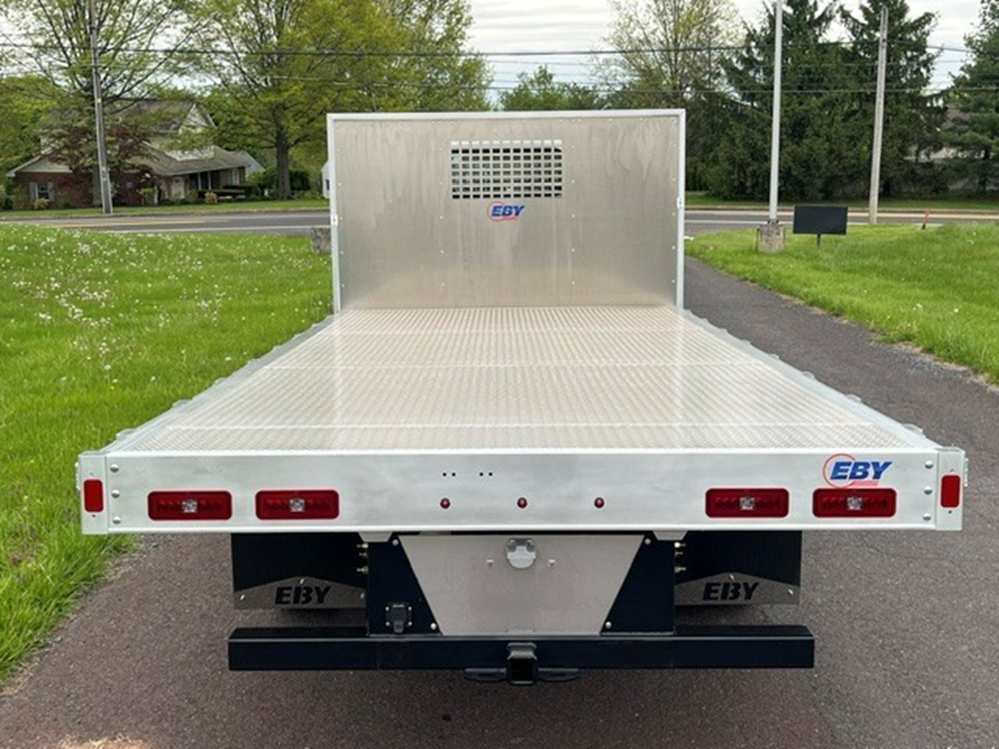 2025 Isuzu NRR GAS - image 6 of 6