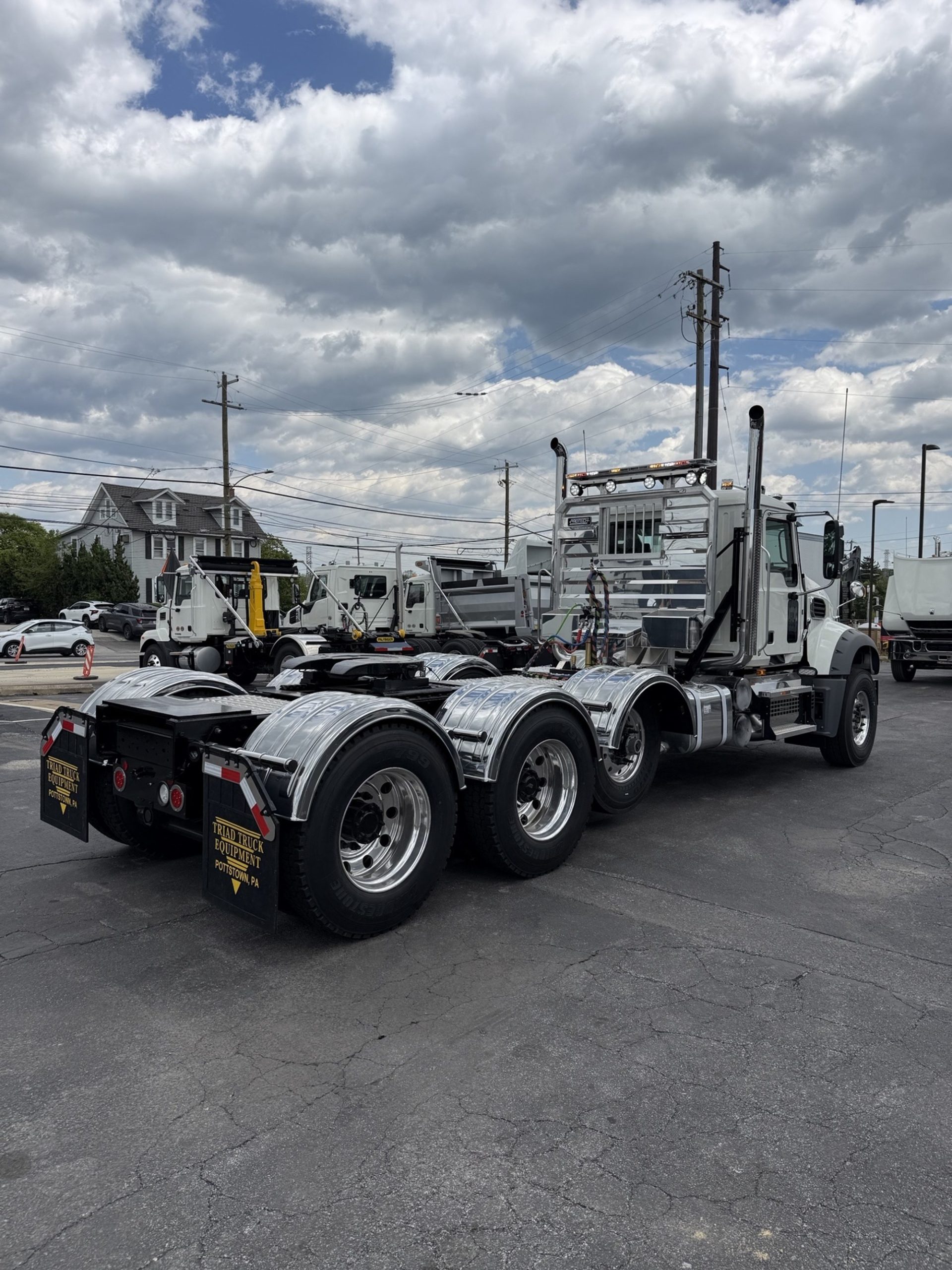 2026 Mack Granite in Conshohocken, PA — photo 5