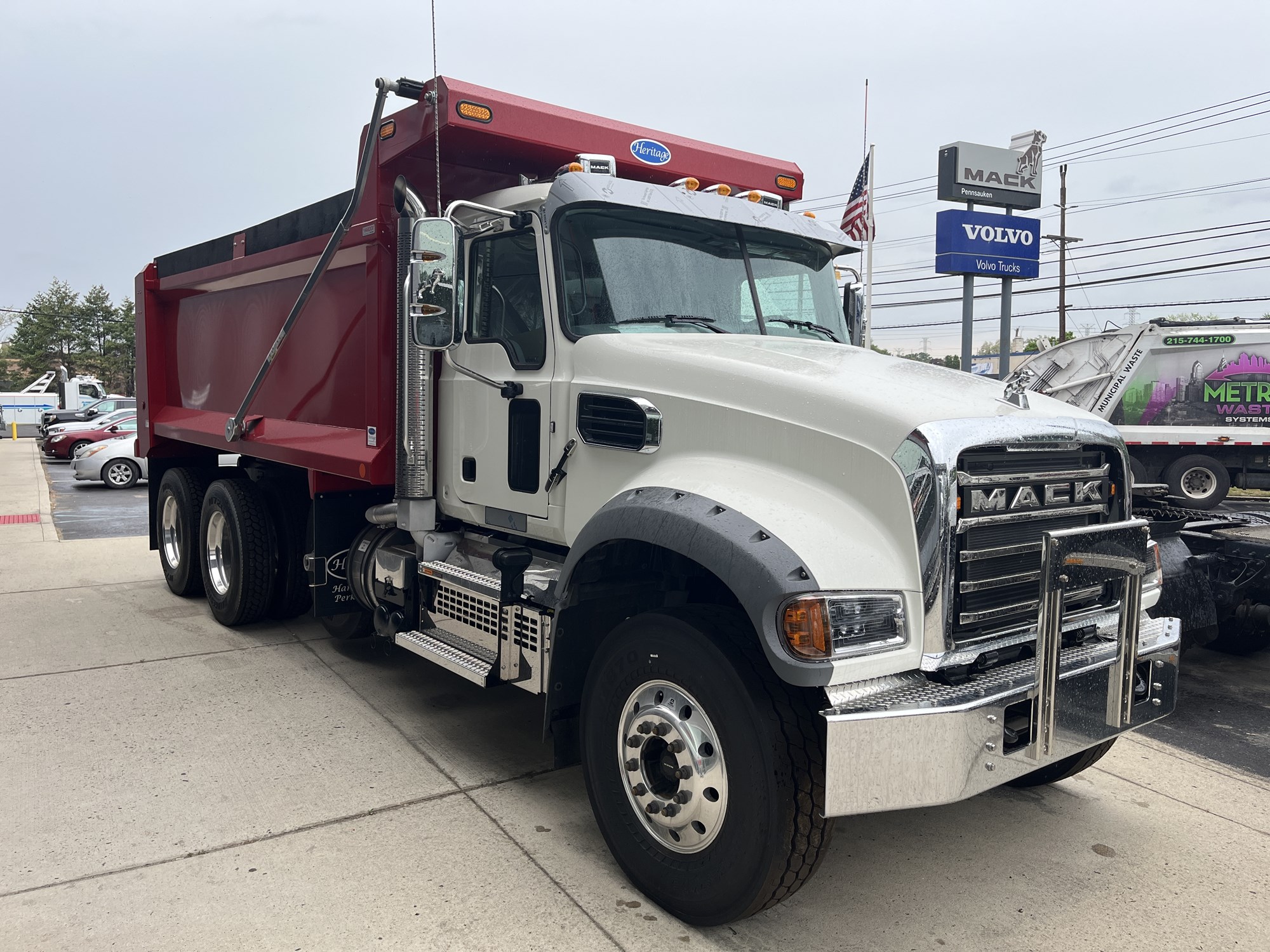 2026 MACK Granite 64FR - image 3 of 6