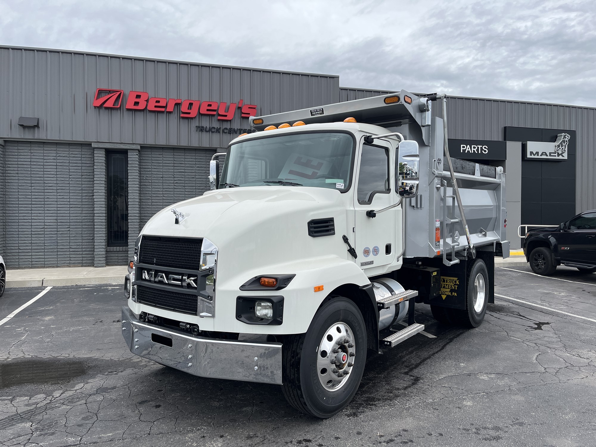 2026 MACK MD742 2026 MACK MD742 - image 1 of 6