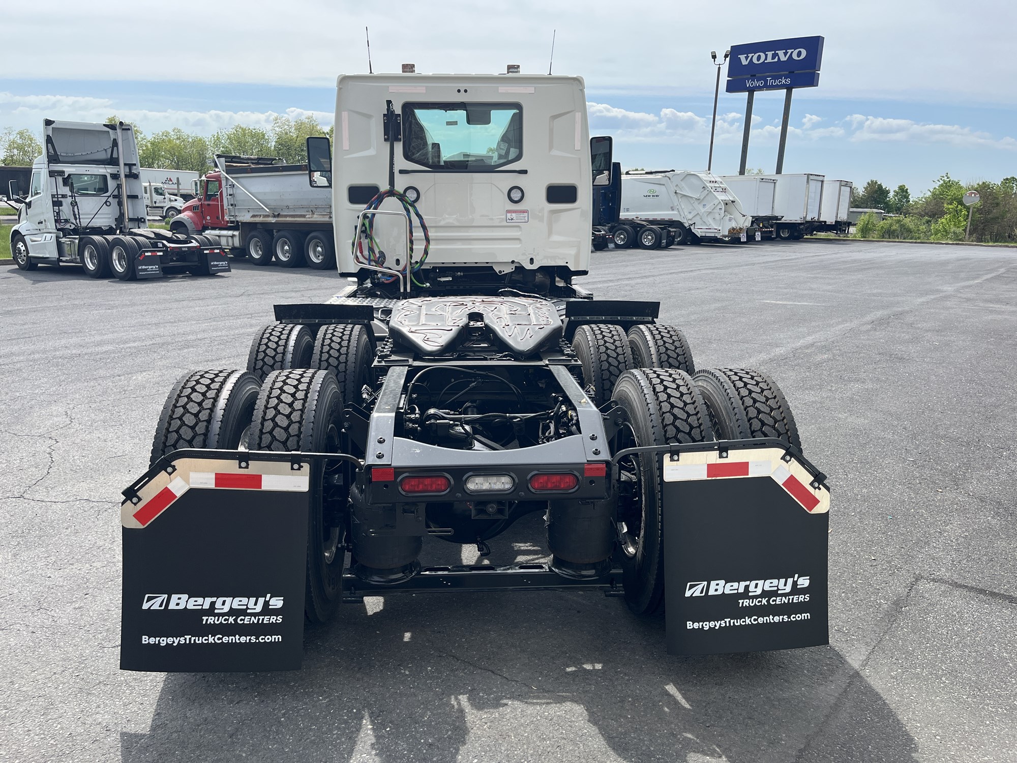 2027 MACK ANTHEM GEN2 64T - image 6 of 6