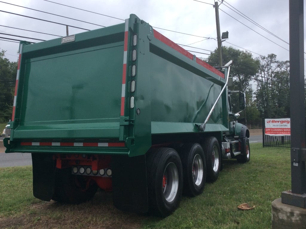 2019 MACK GR64F 2019 MACK GR64F - image 4 of 6