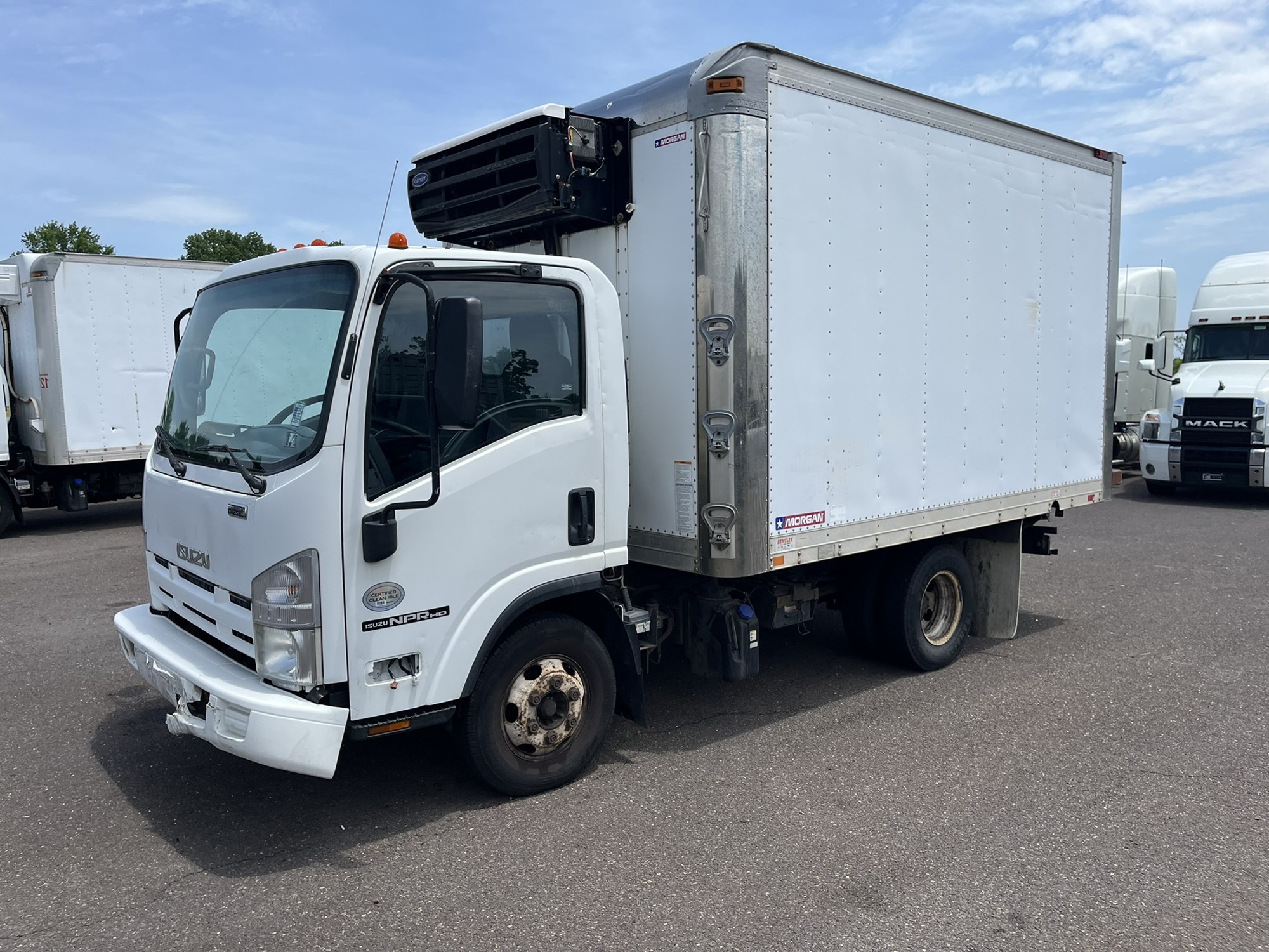 2014 ISUZU NPR HD 2014 ISUZU NPR HD - image 1 of 6