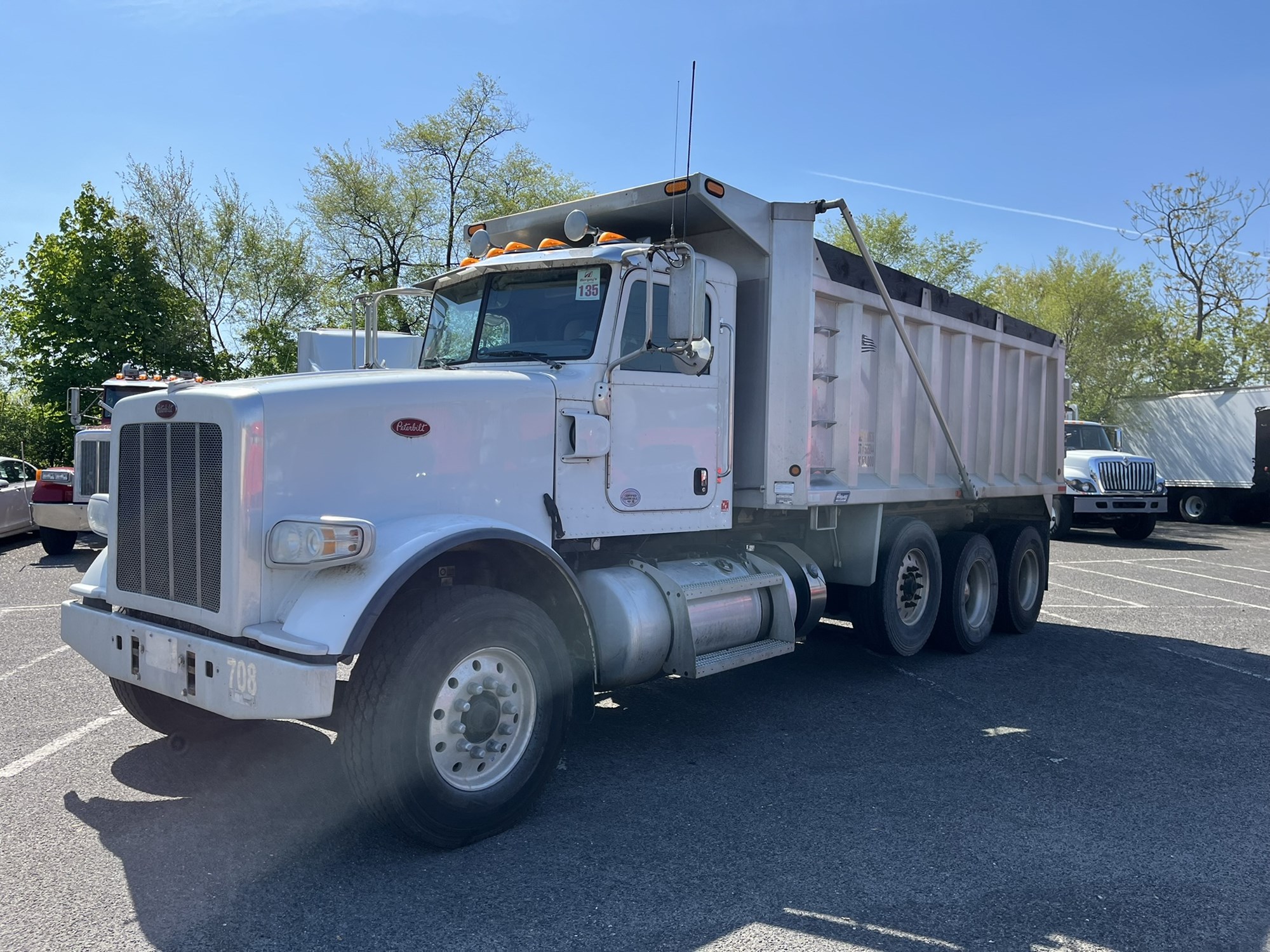 2020 Peterbilt 367 2020 Peterbilt 367 - image 1 of 6