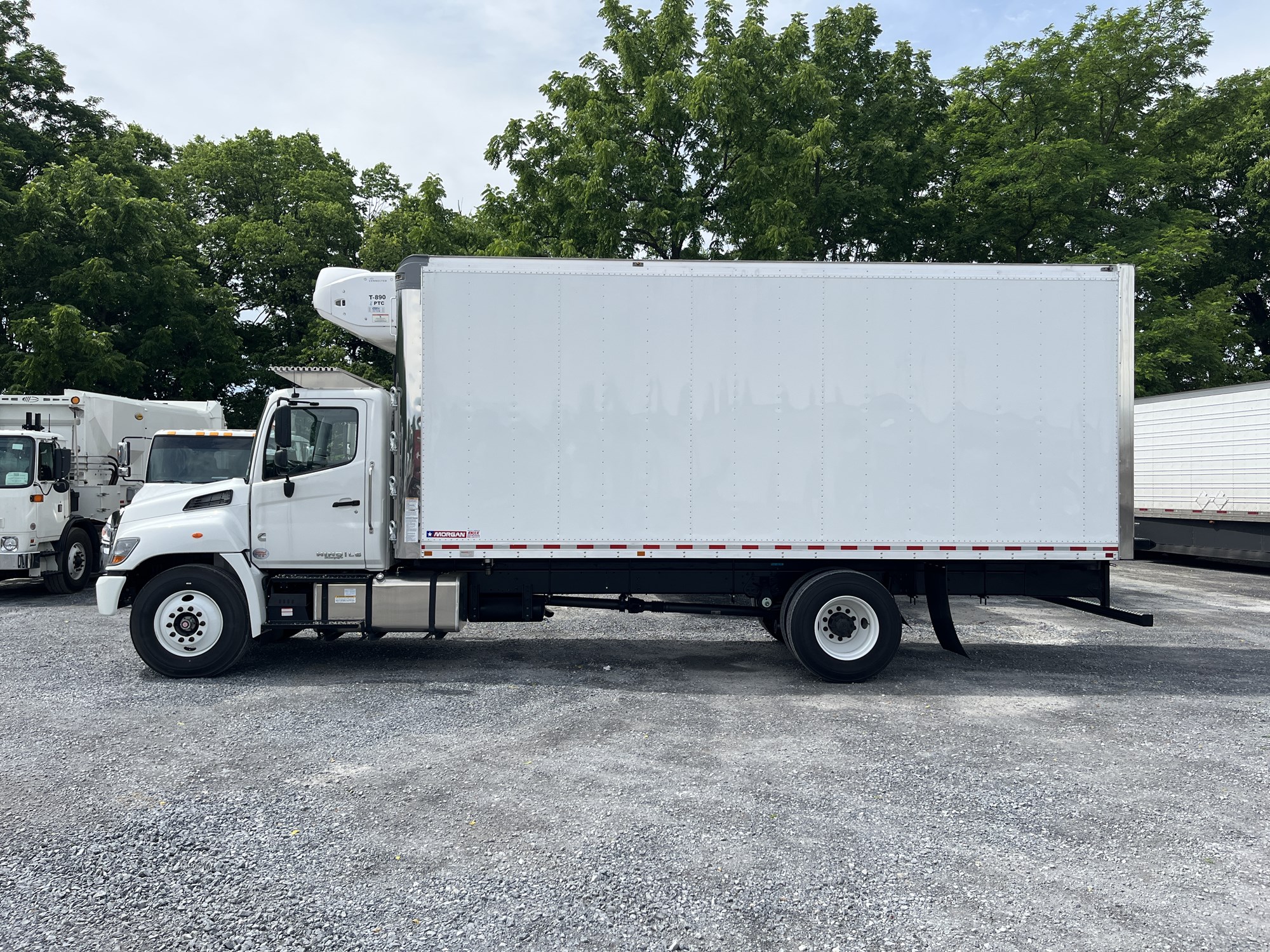 2025 Hino L6 in Carlisle, PA — photo 2