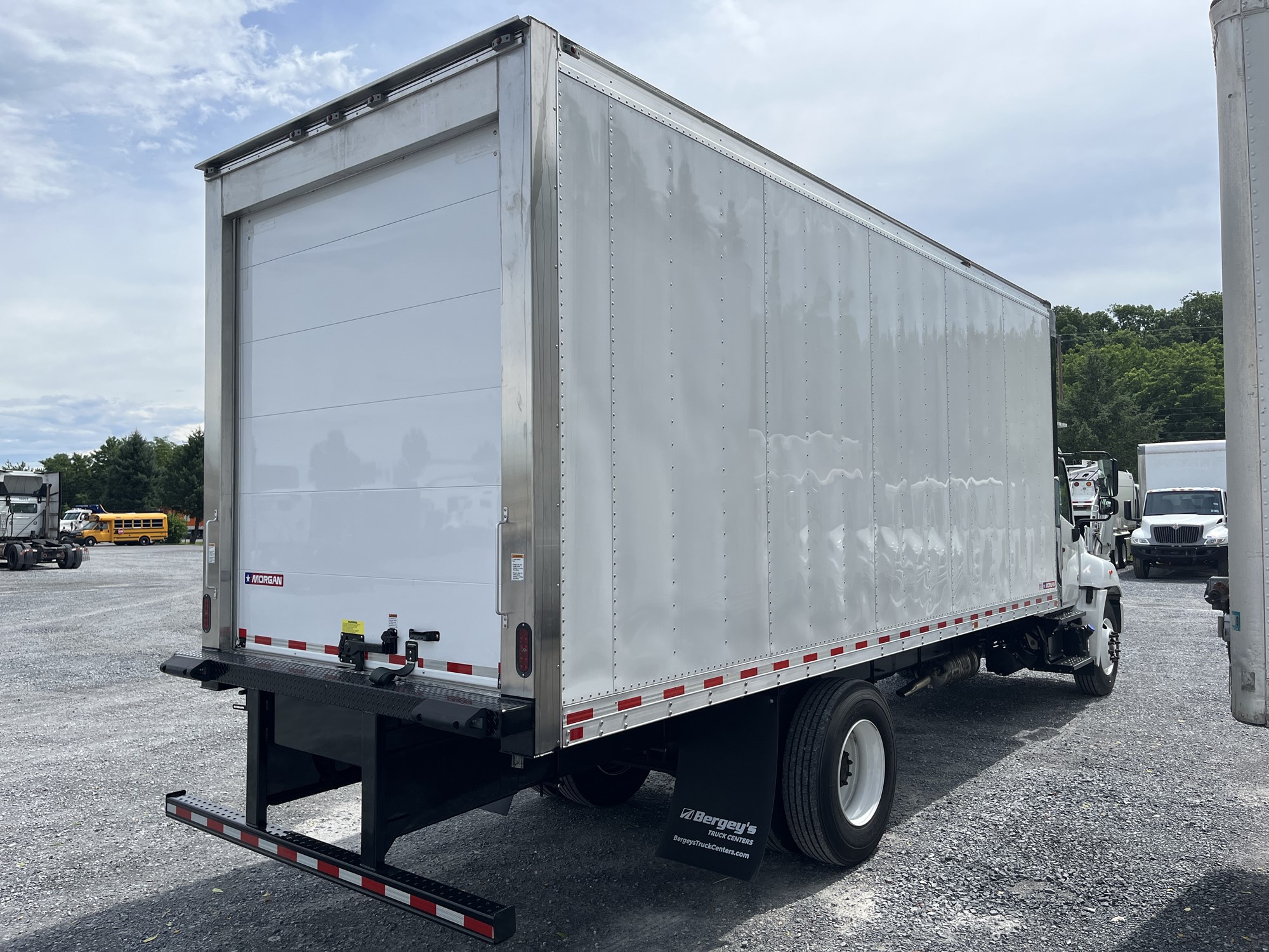 2025 Hino L6 in Carlisle, PA — photo 6