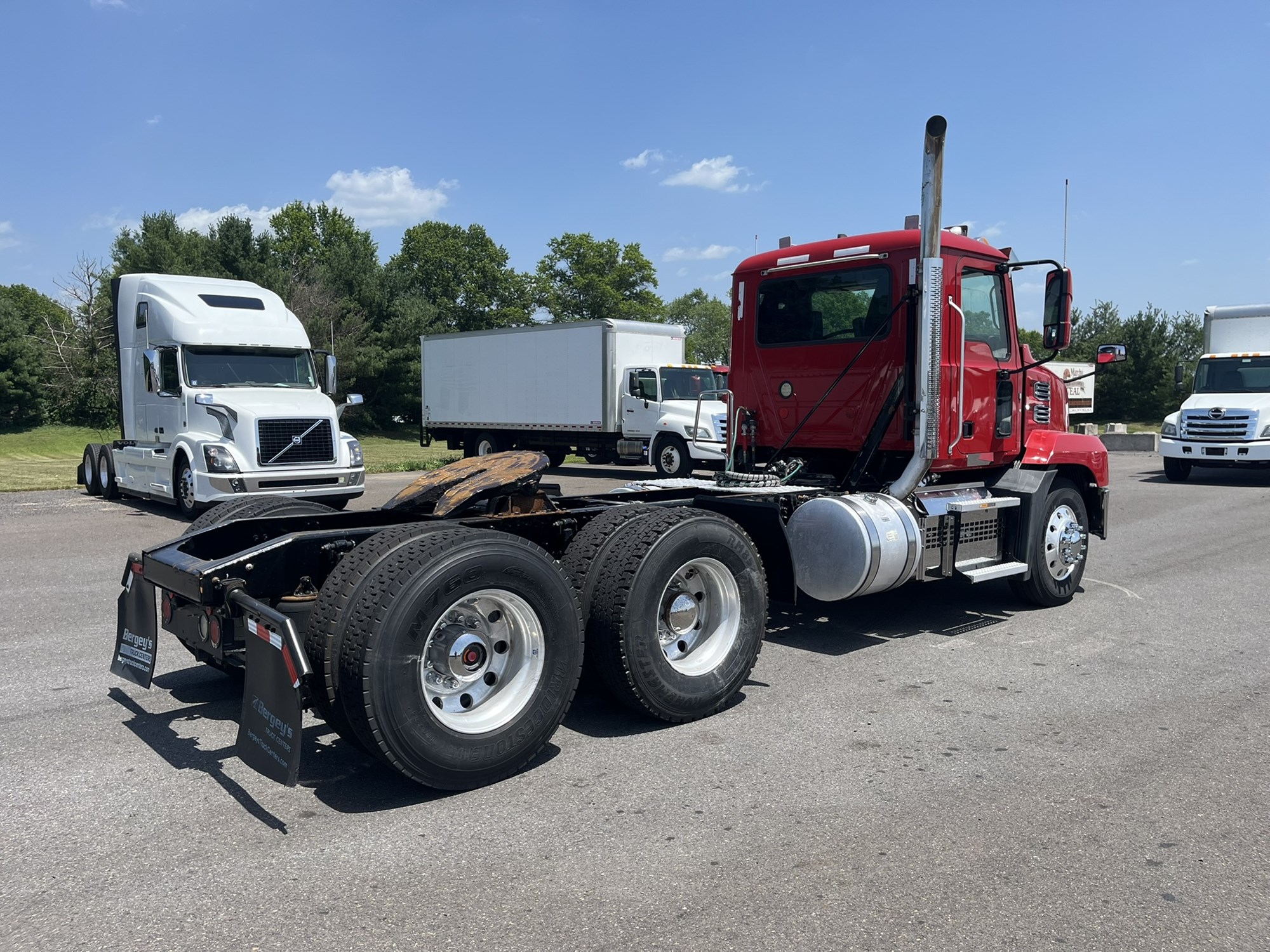 2020 Mack in Souderton, PA — photo 4