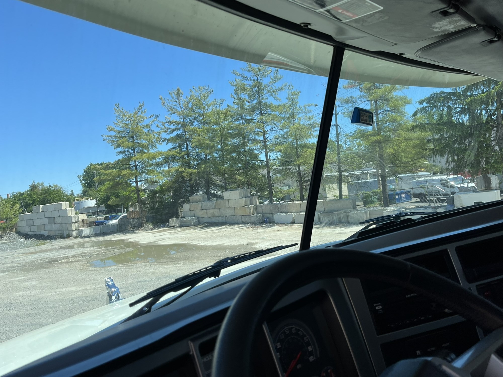 2021 Mack Granite in Conshohocken, PA — photo 6