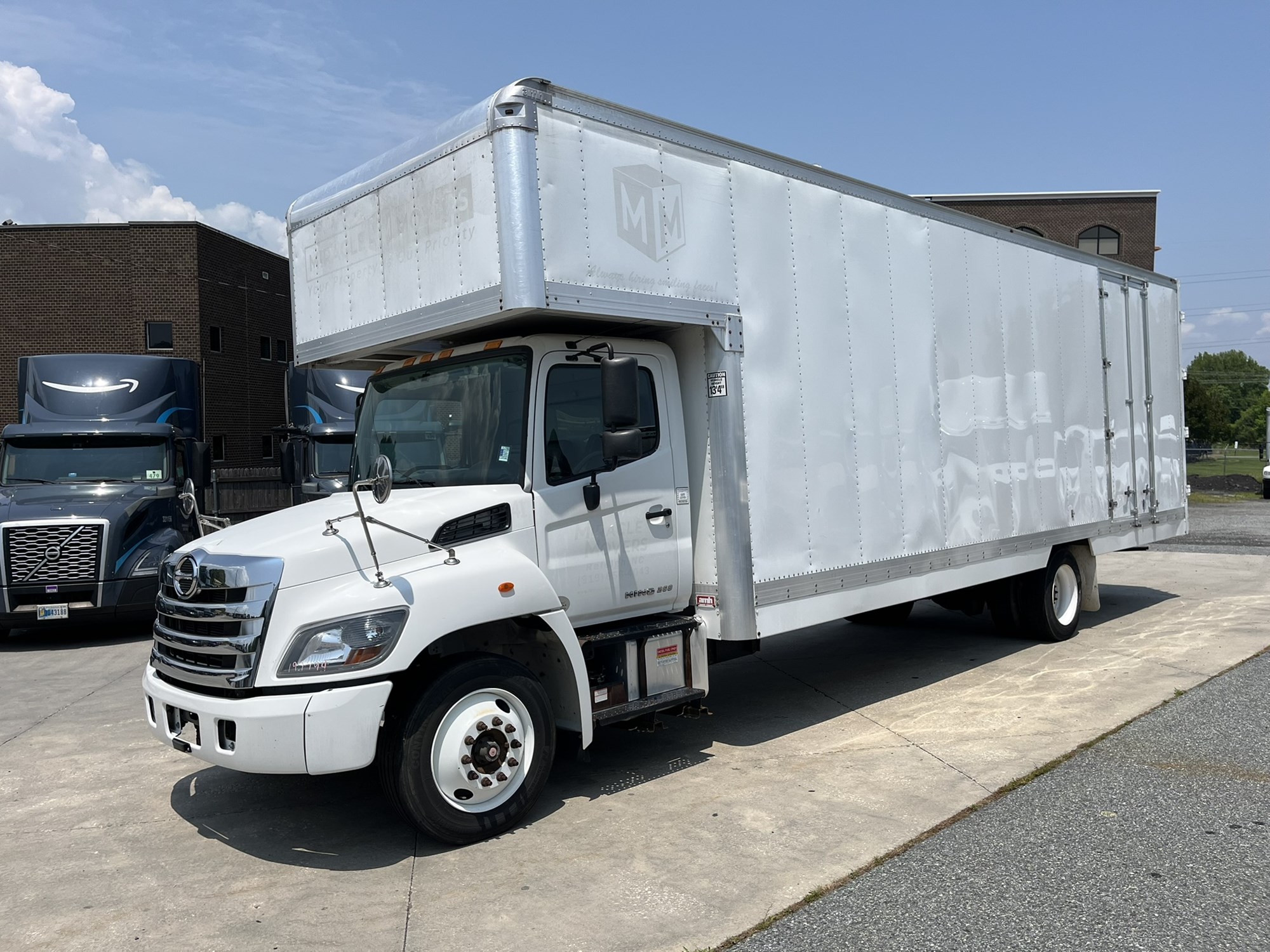 2016 Hino 195 in New Castle, DE