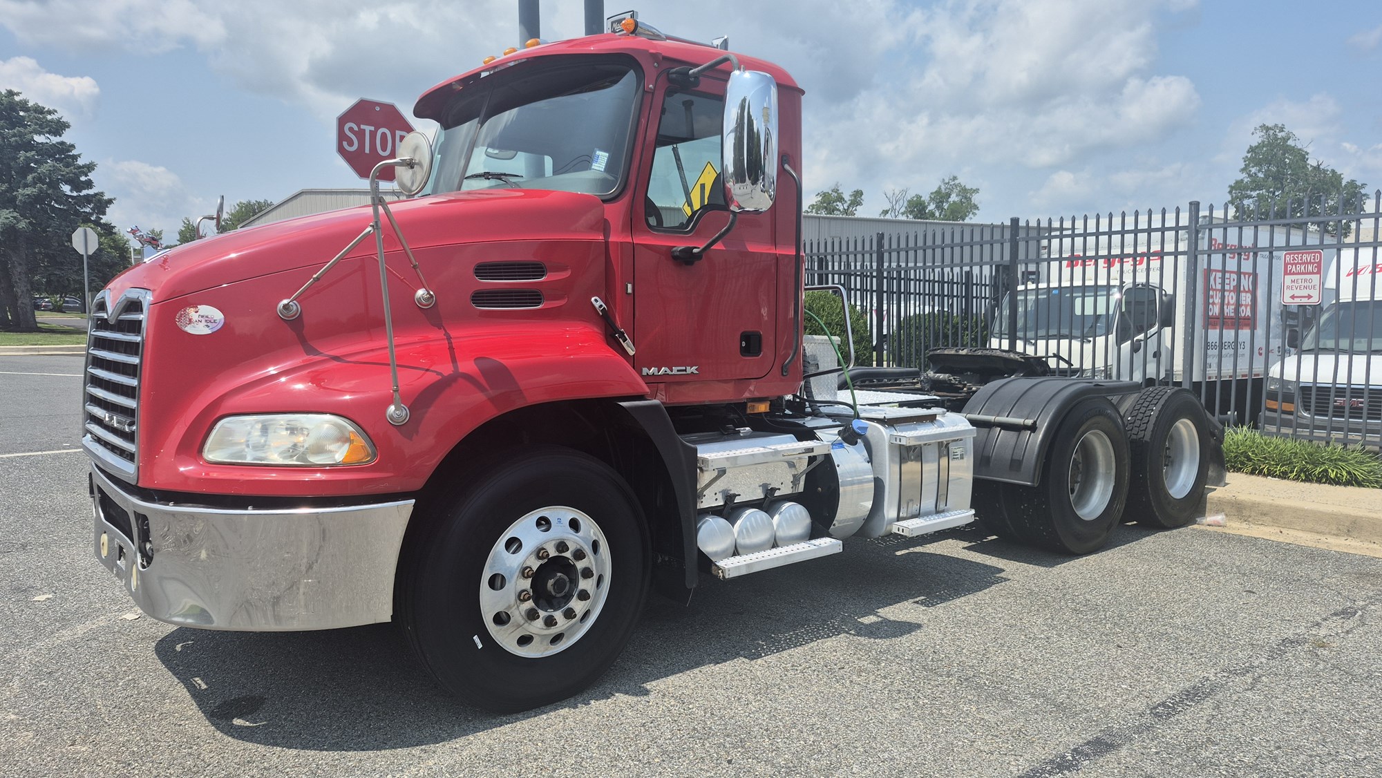 2016 Mack Pinnacle in New Castle, DE