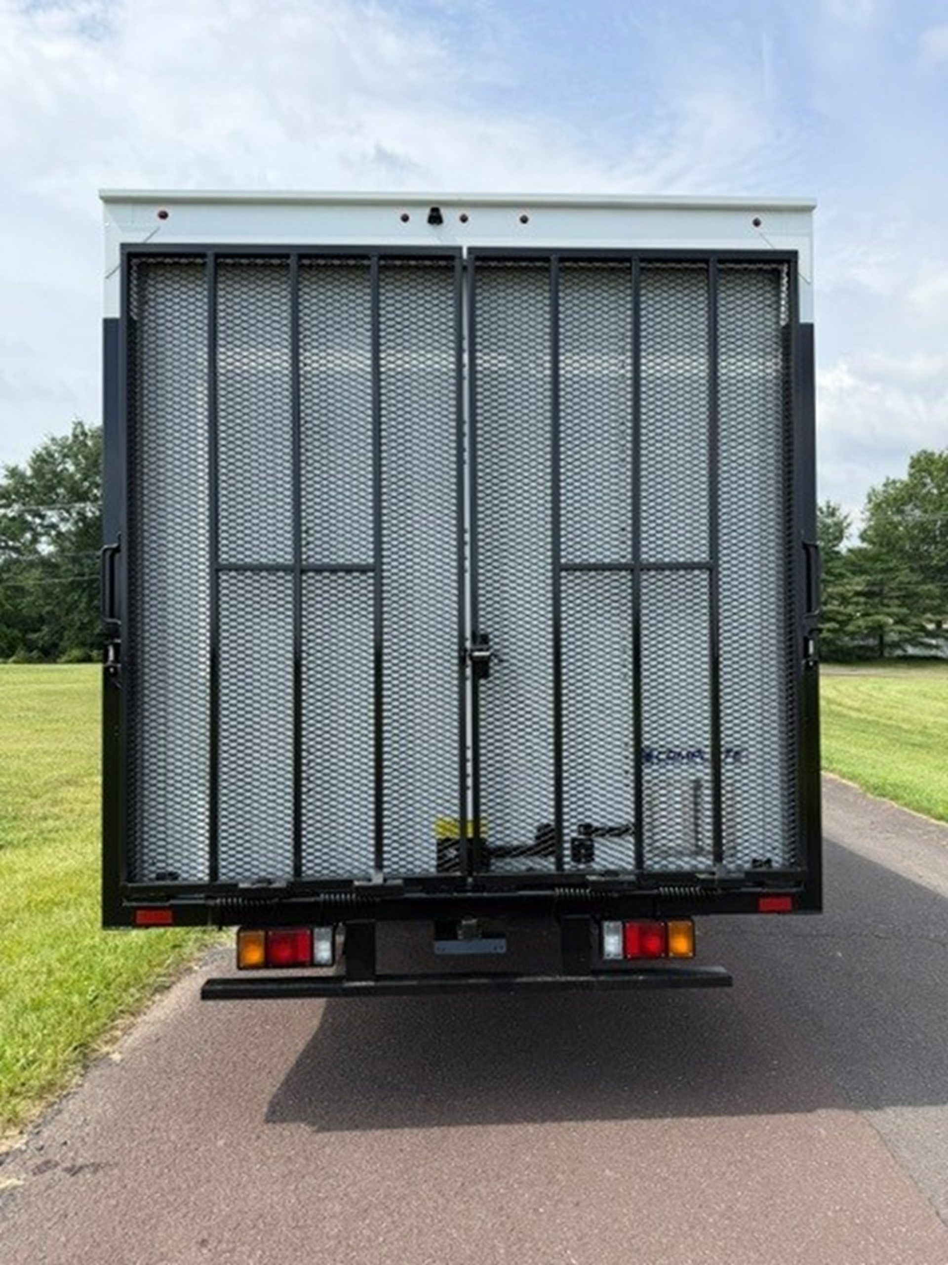 2026 Isuzu in Souderton, PA — photo 5