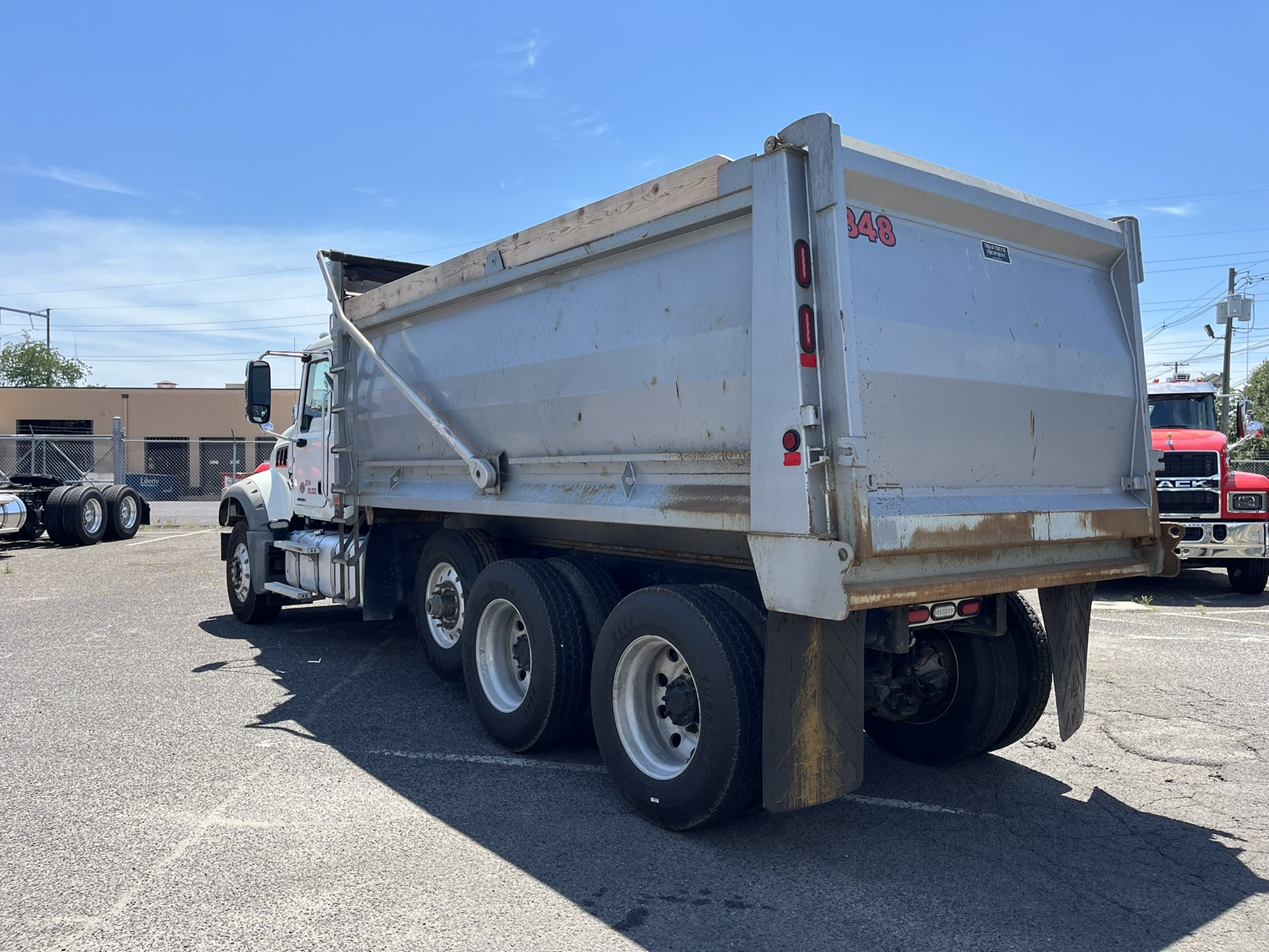 2020 Mack Granite in Conshohocken, PA — photo 6