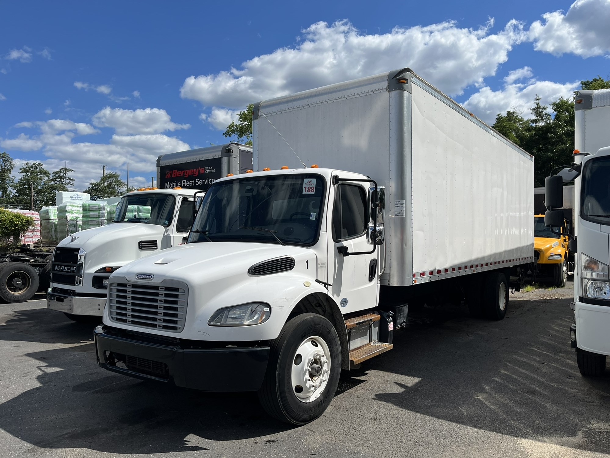 2016 Freightliner eM2 in Pennsauken, NJ