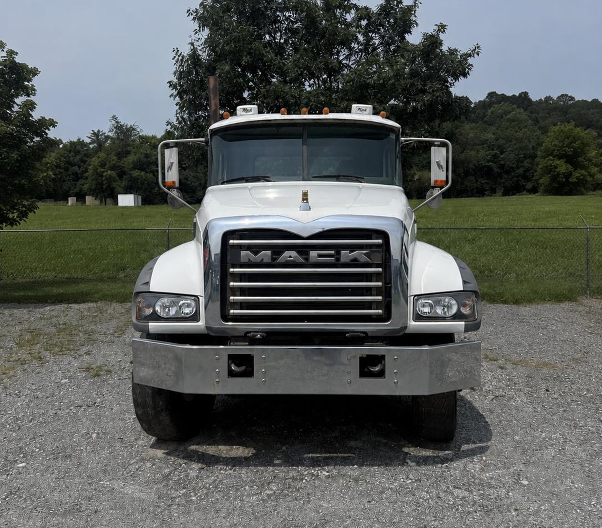 2009 MACK GU713 2009 MACK GU713 - image 1 of 5