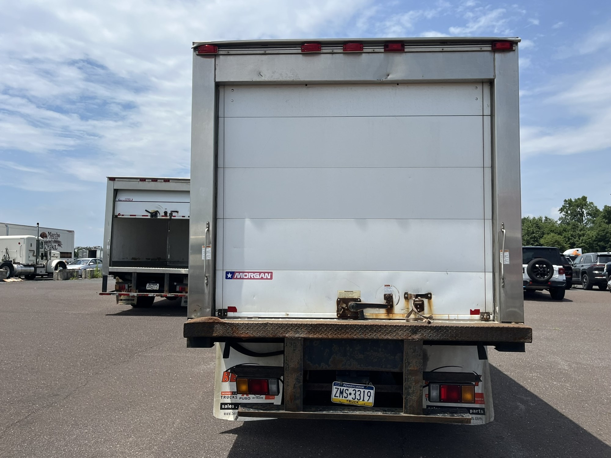 2018 ISUZU NPR HD 2018 ISUZU NPR HD - image 5 of 6