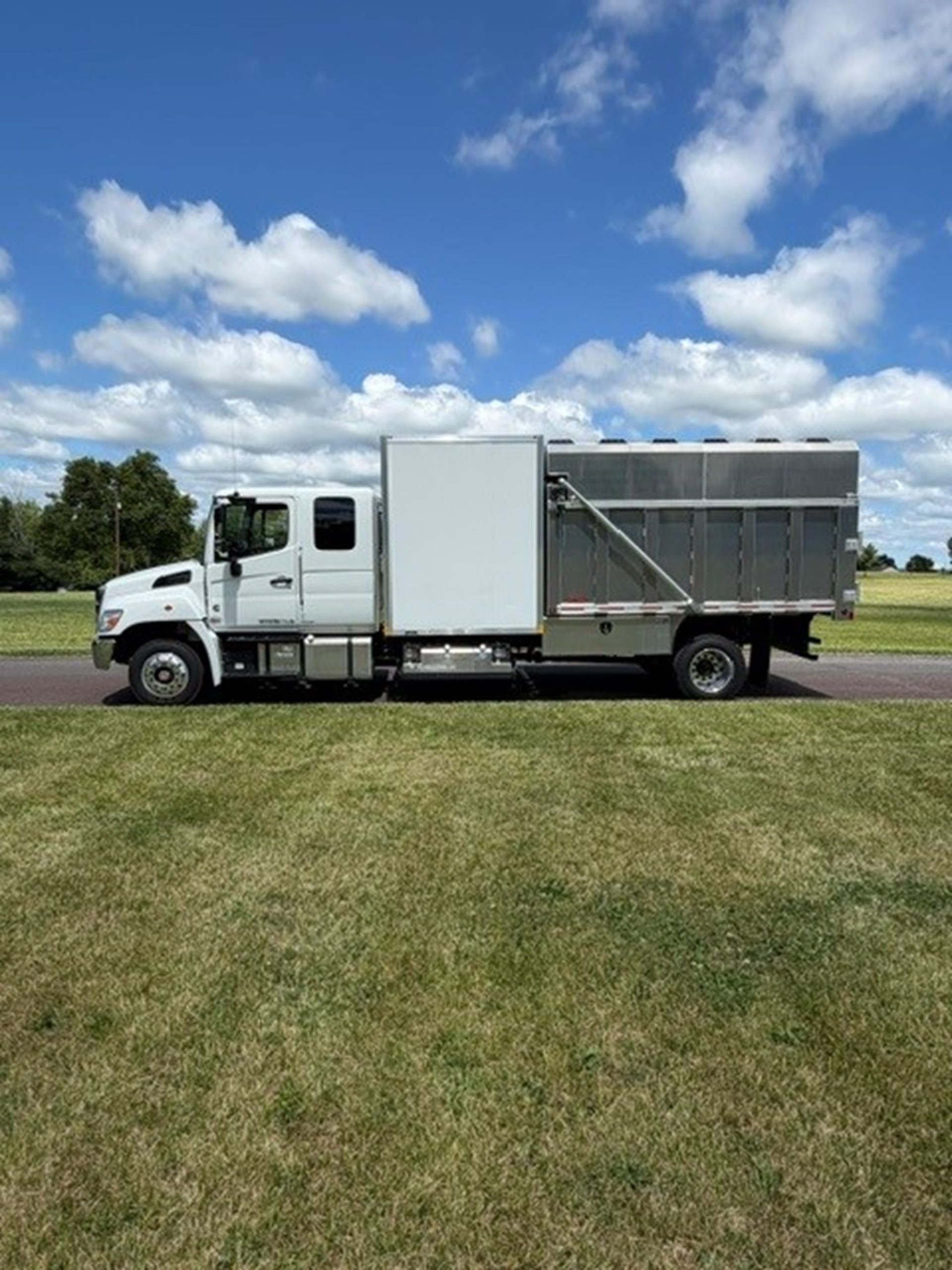 2026 HINO L6 2026 HINO L6 - image 3 of 6